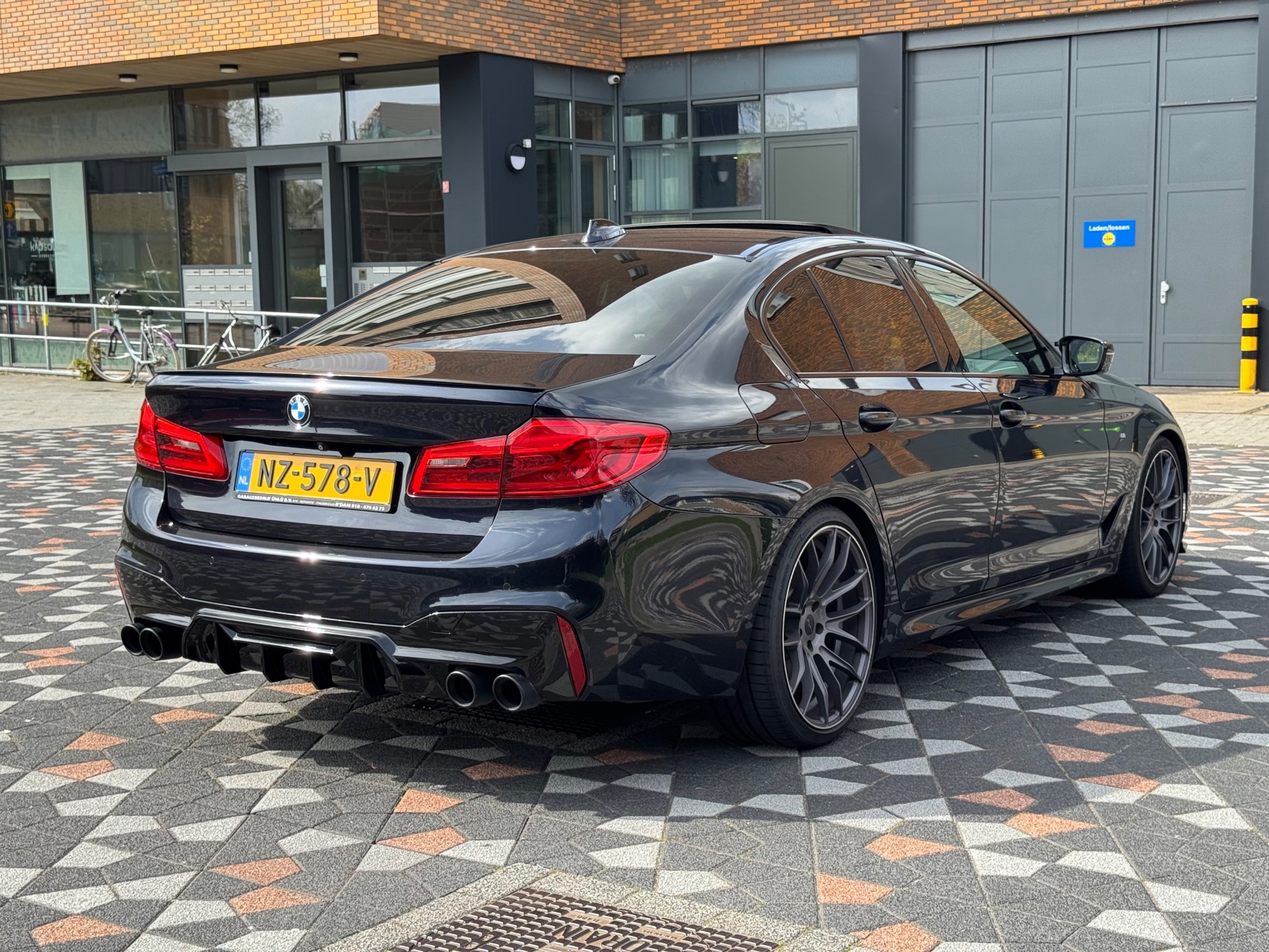 Foto van BMW 540i