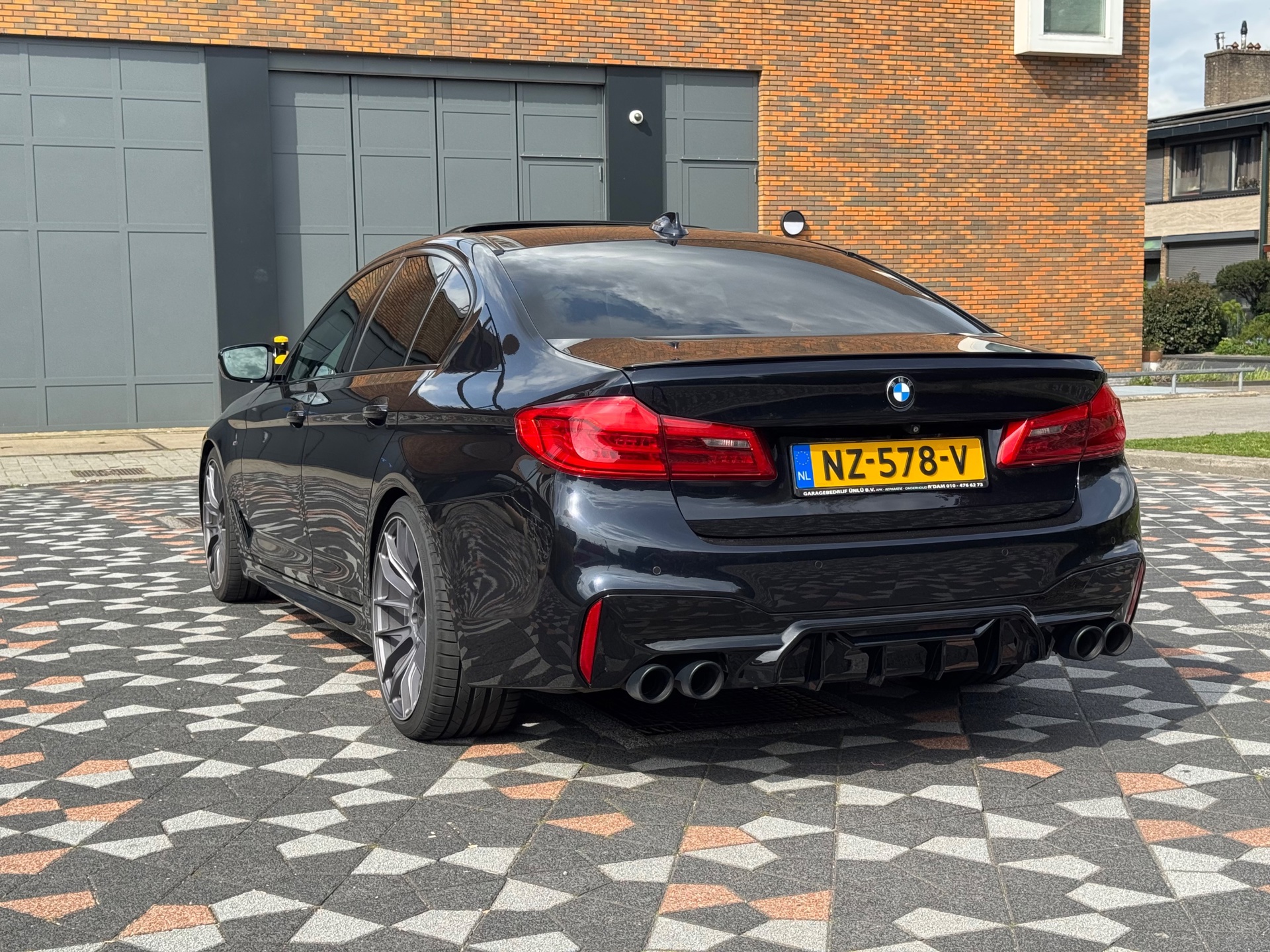 Foto van BMW 540i