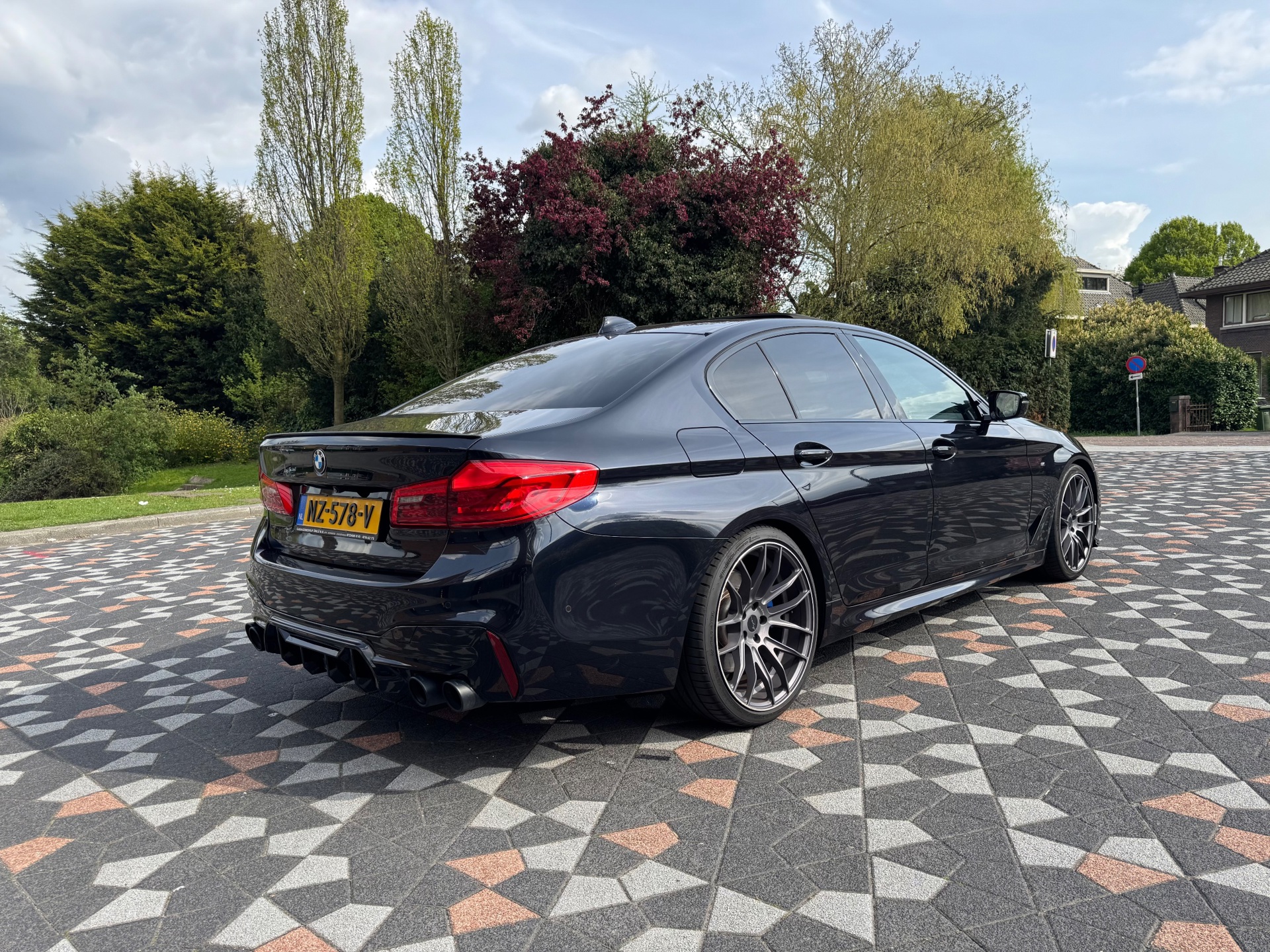 Foto van BMW 540i