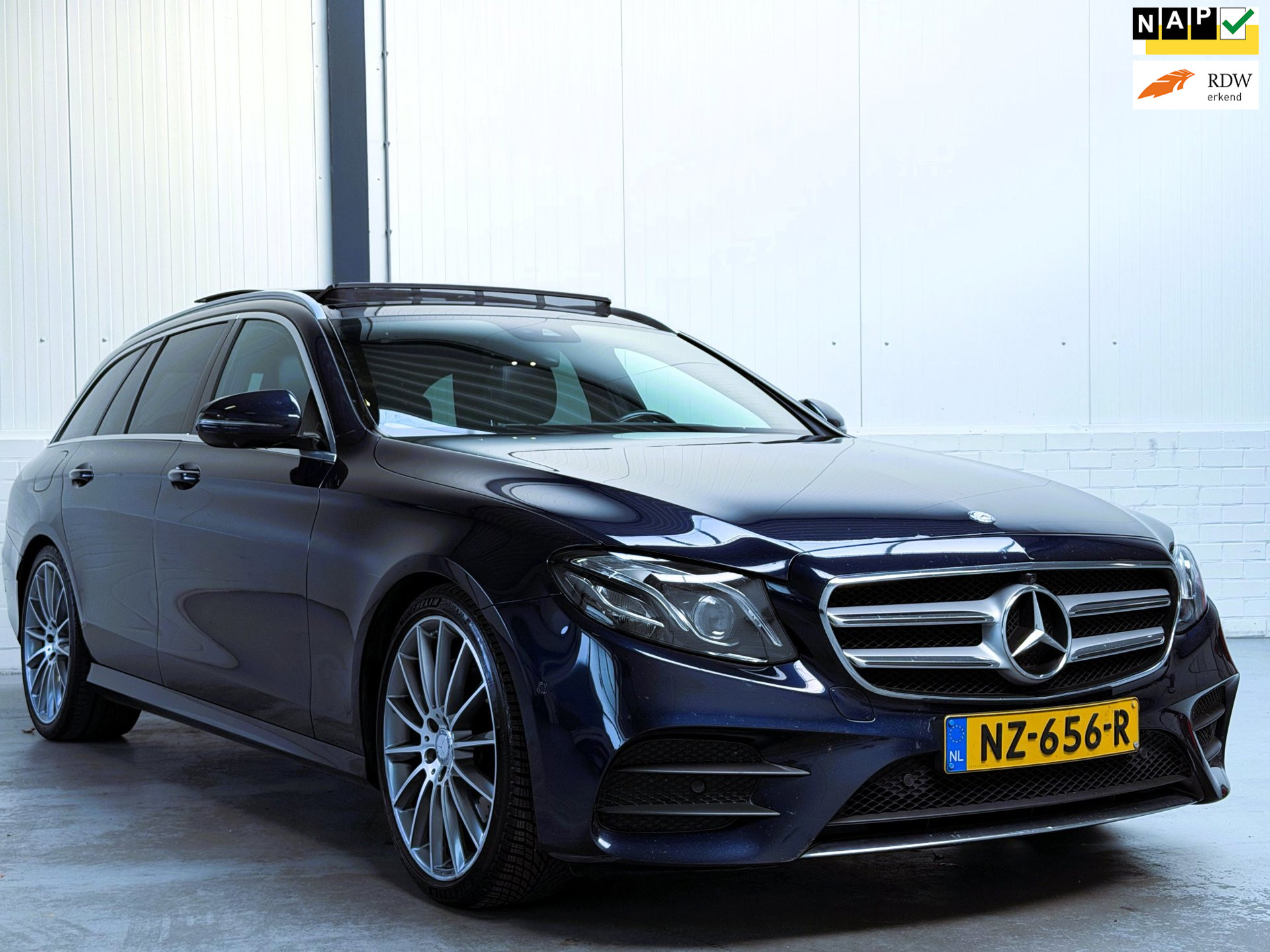 Mercedes-Benz E 200 200 Prestige Plus|AMG|Pano|Burmester|Trekhaak 2017 - voorkant