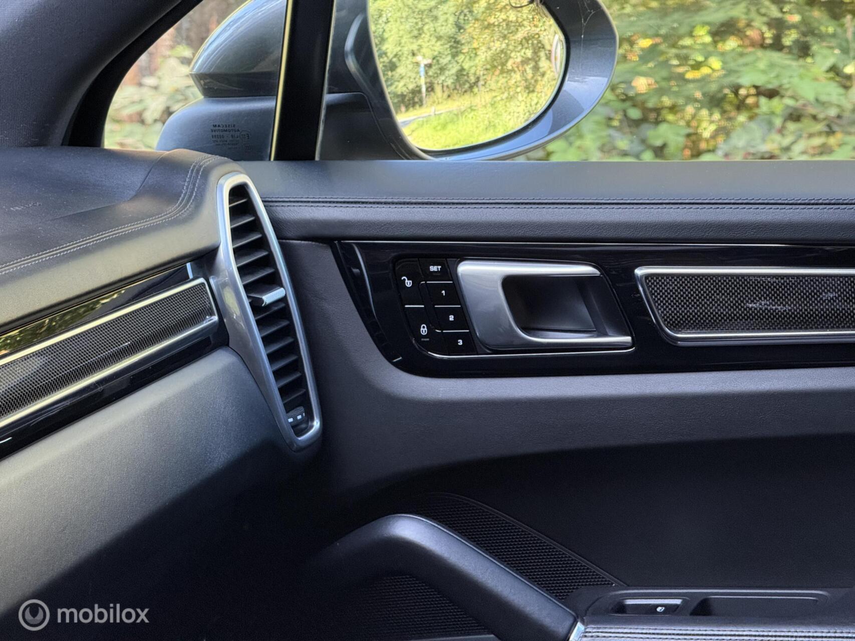 Foto van Porsche Cayenne