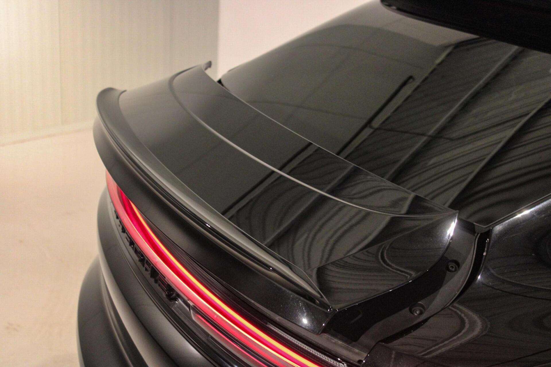Foto van Porsche Cayenne E-hybrid
