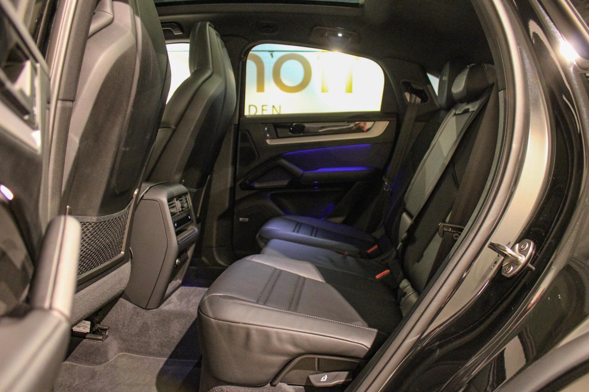 Foto van Porsche Cayenne E-hybrid