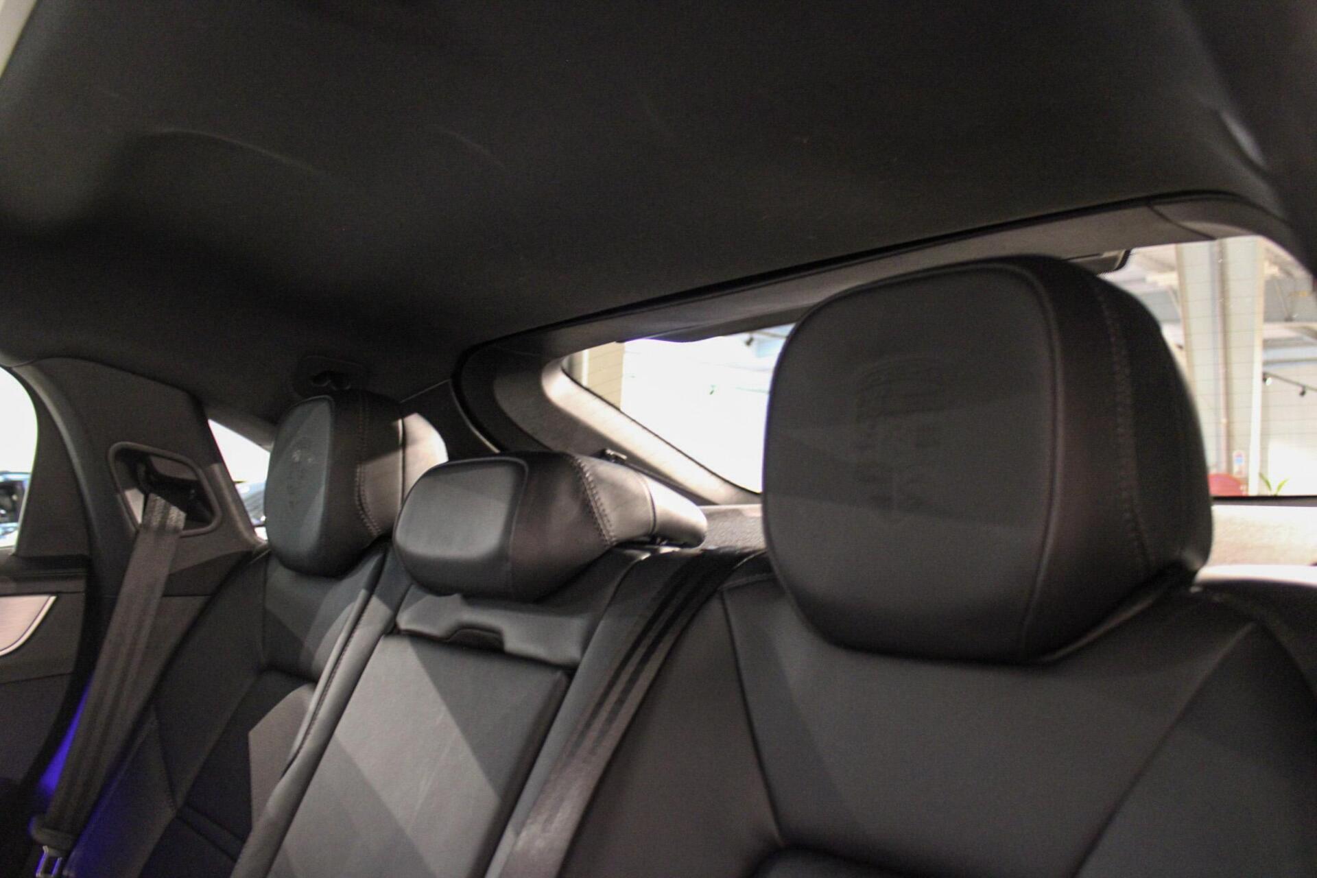 Foto van Porsche Cayenne E-hybrid