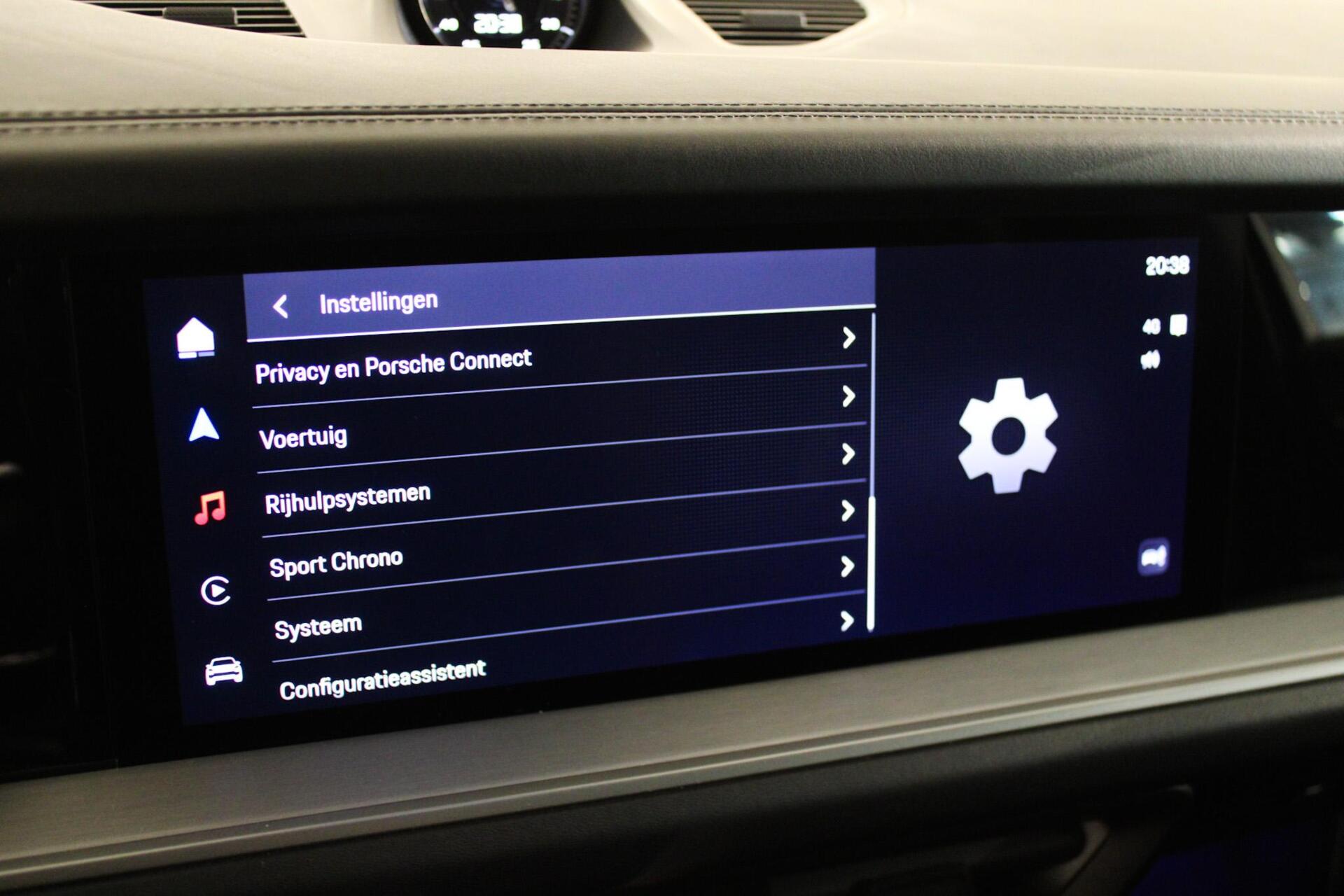 Foto van Porsche Cayenne E-hybrid