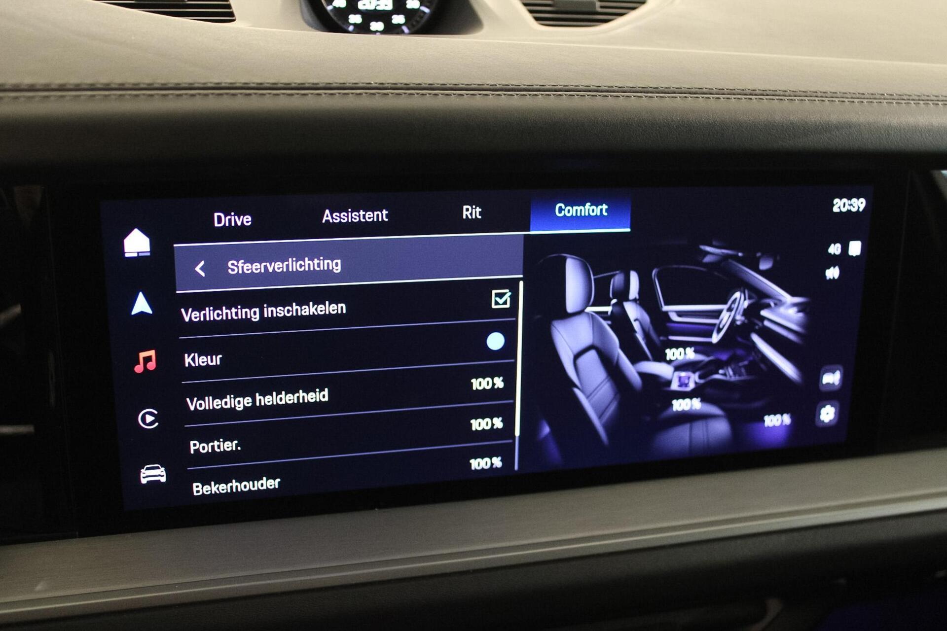 Foto van Porsche Cayenne E-hybrid