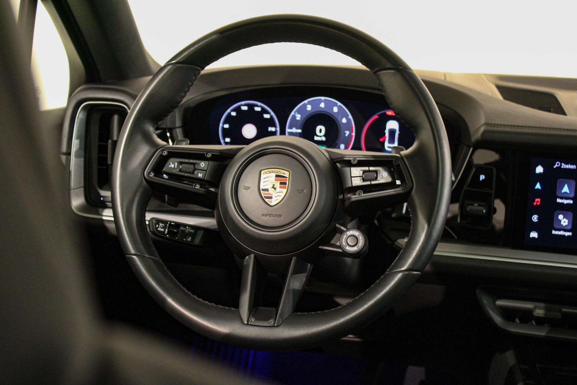 Foto van Porsche Cayenne E-hybrid