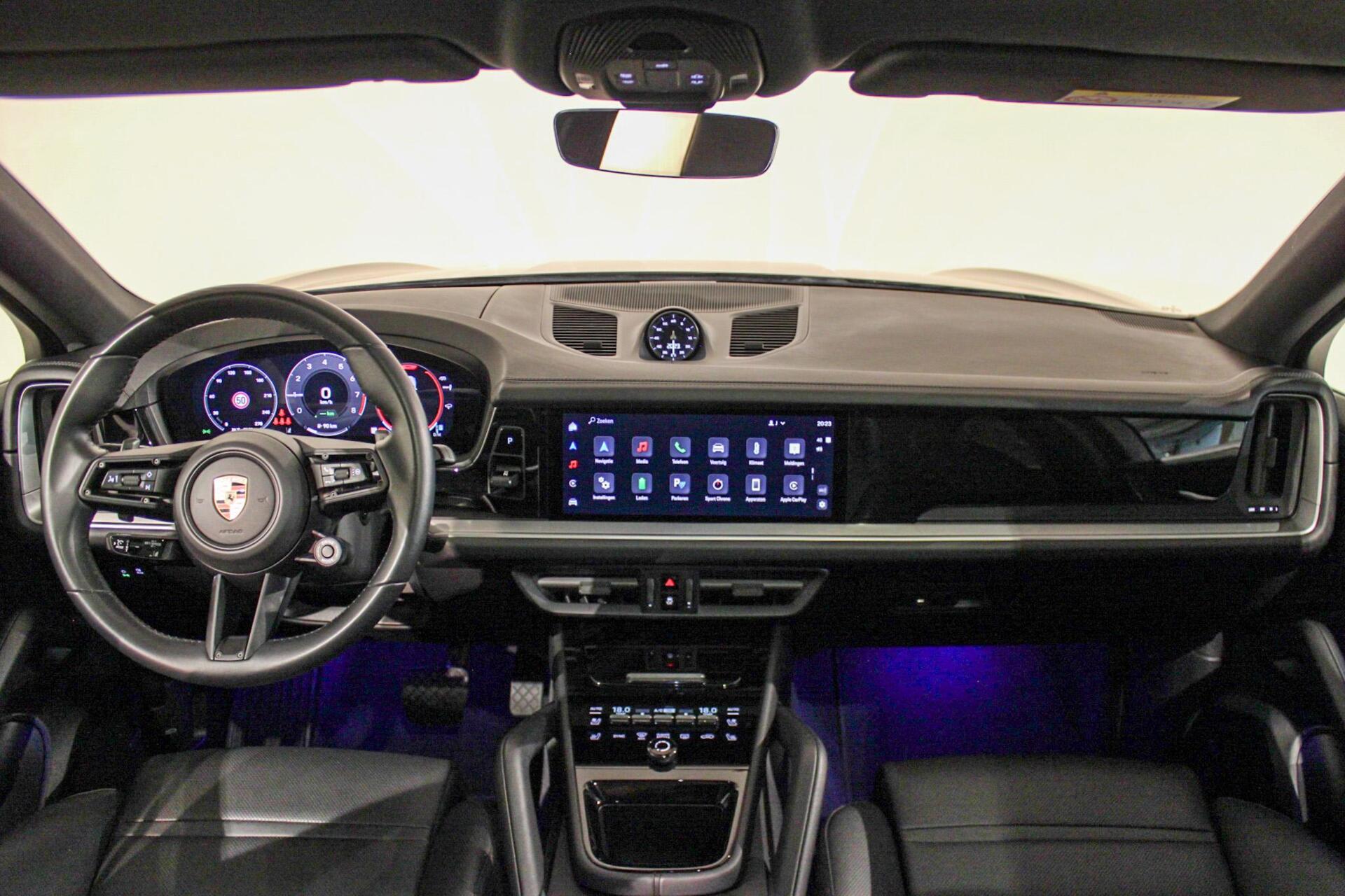 Foto van Porsche Cayenne E-hybrid