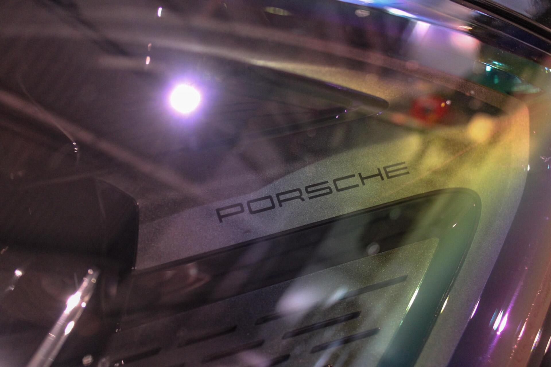 Foto van Porsche Cayenne E-hybrid