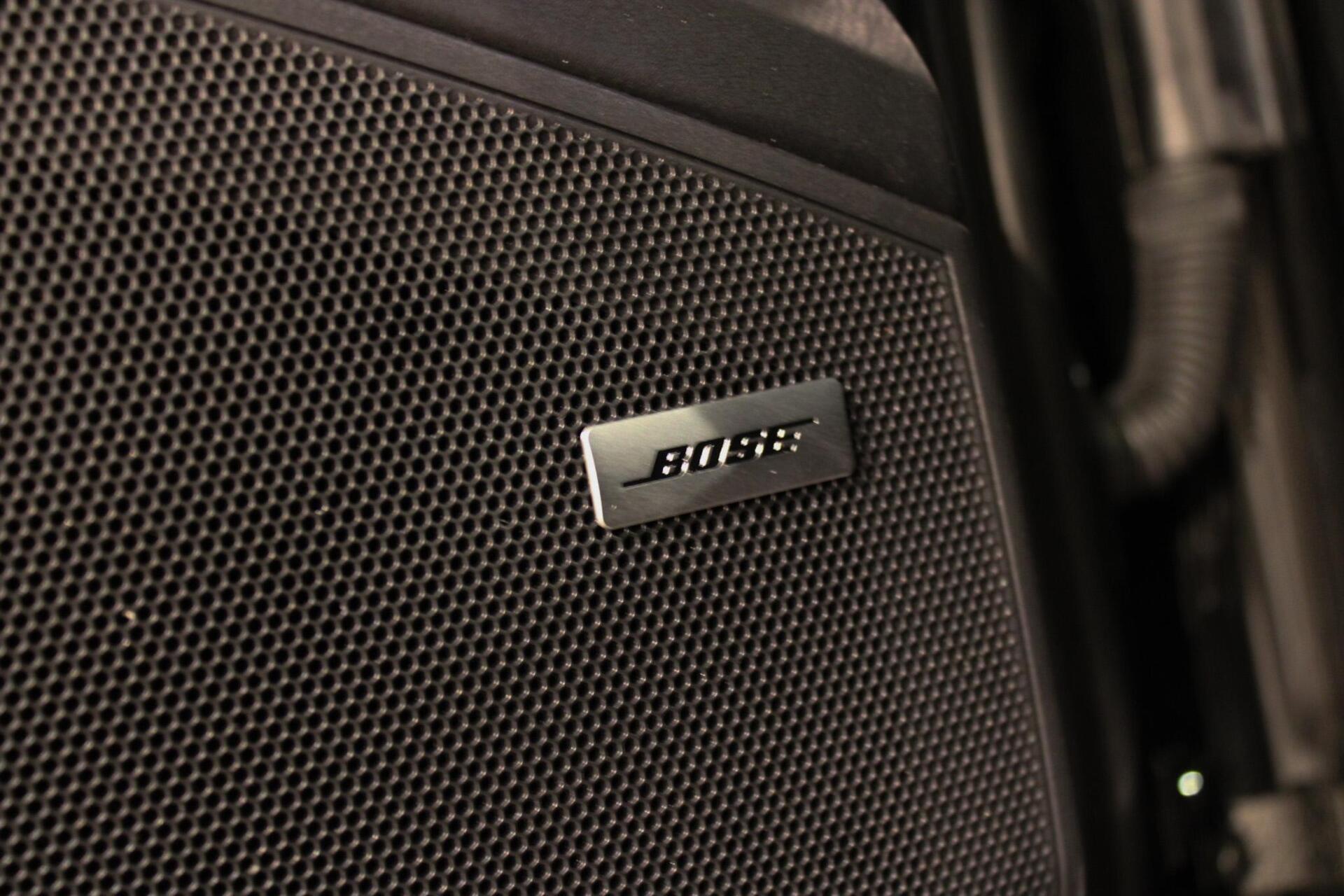 Foto van Porsche Cayenne E-hybrid