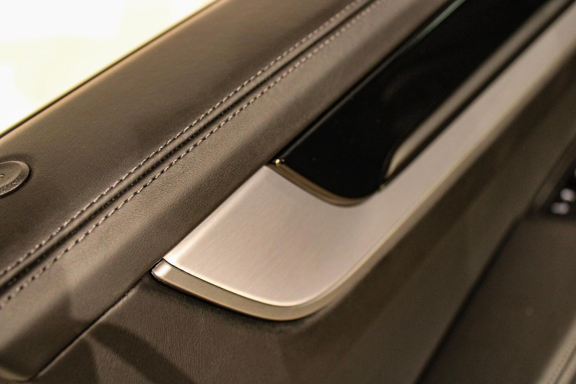 Foto van Porsche Cayenne E-hybrid
