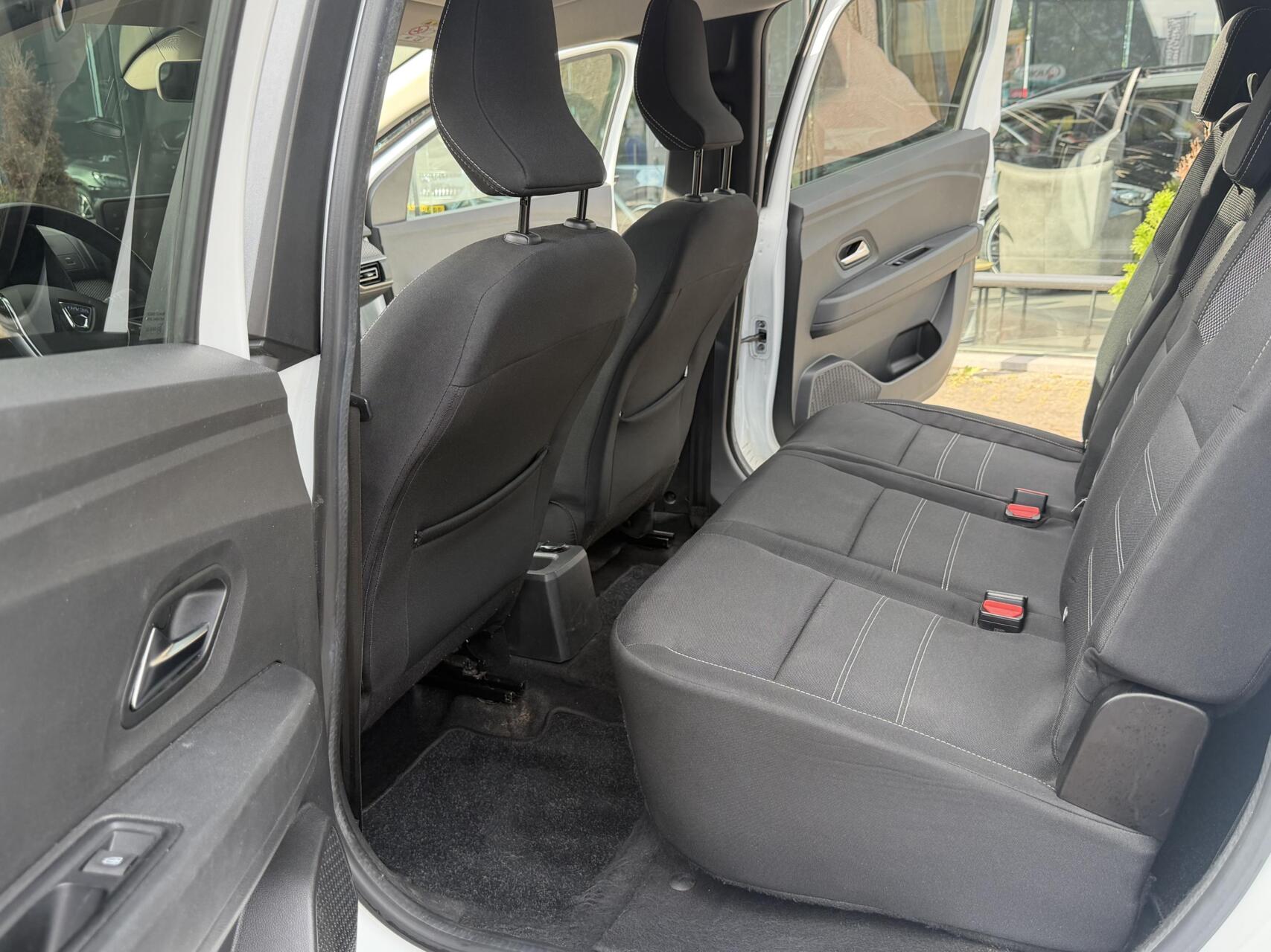 Foto van Dacia Jogger