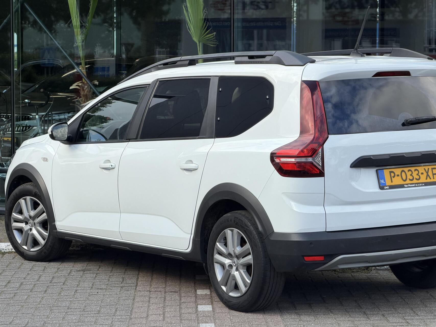 Foto van Dacia Jogger