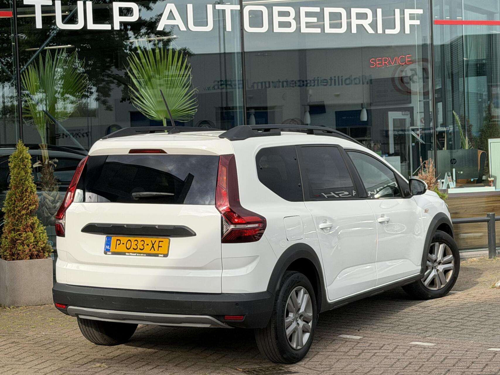 Foto van Dacia Jogger