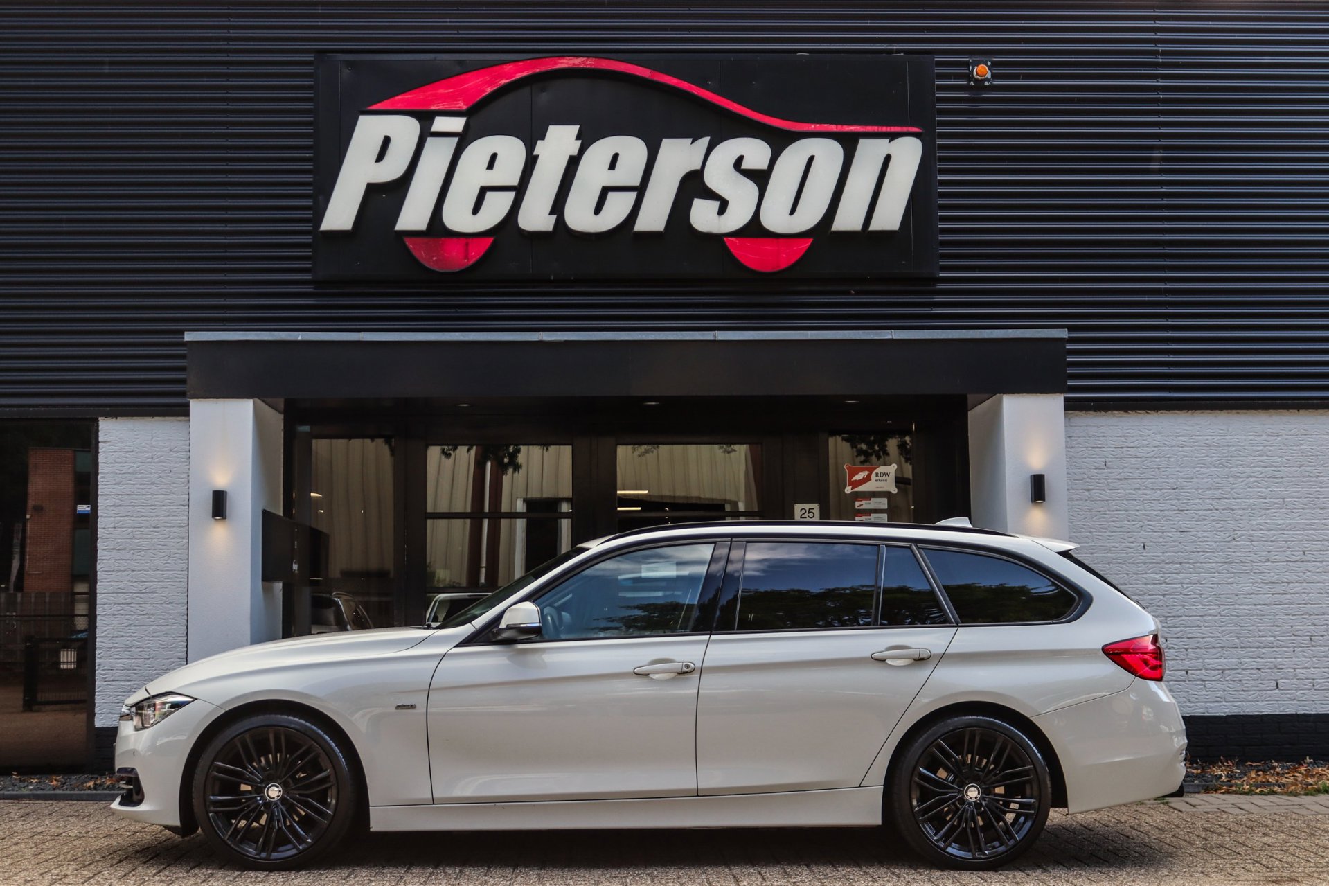 Foto van BMW 318i