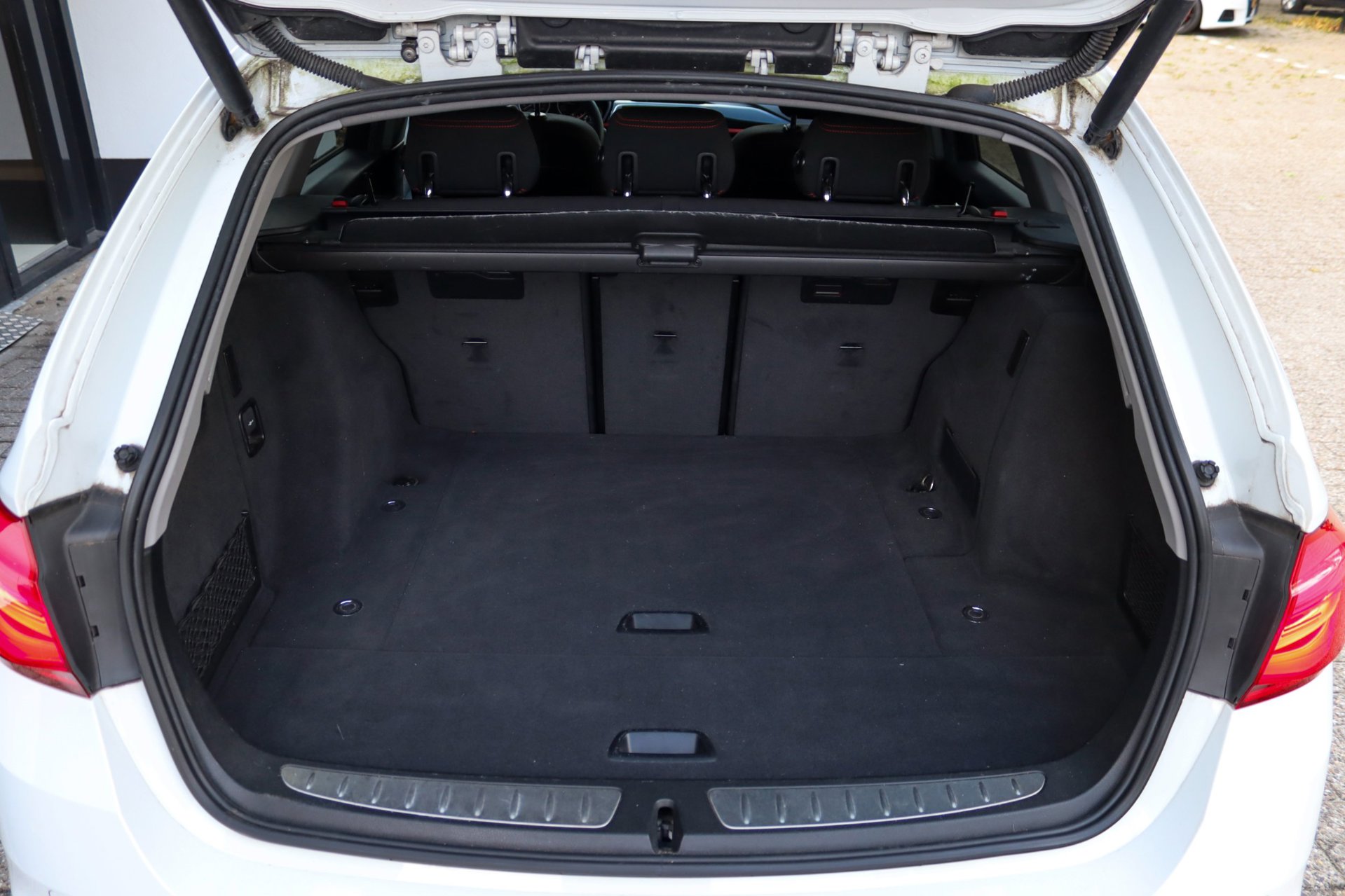 Foto van BMW 318i