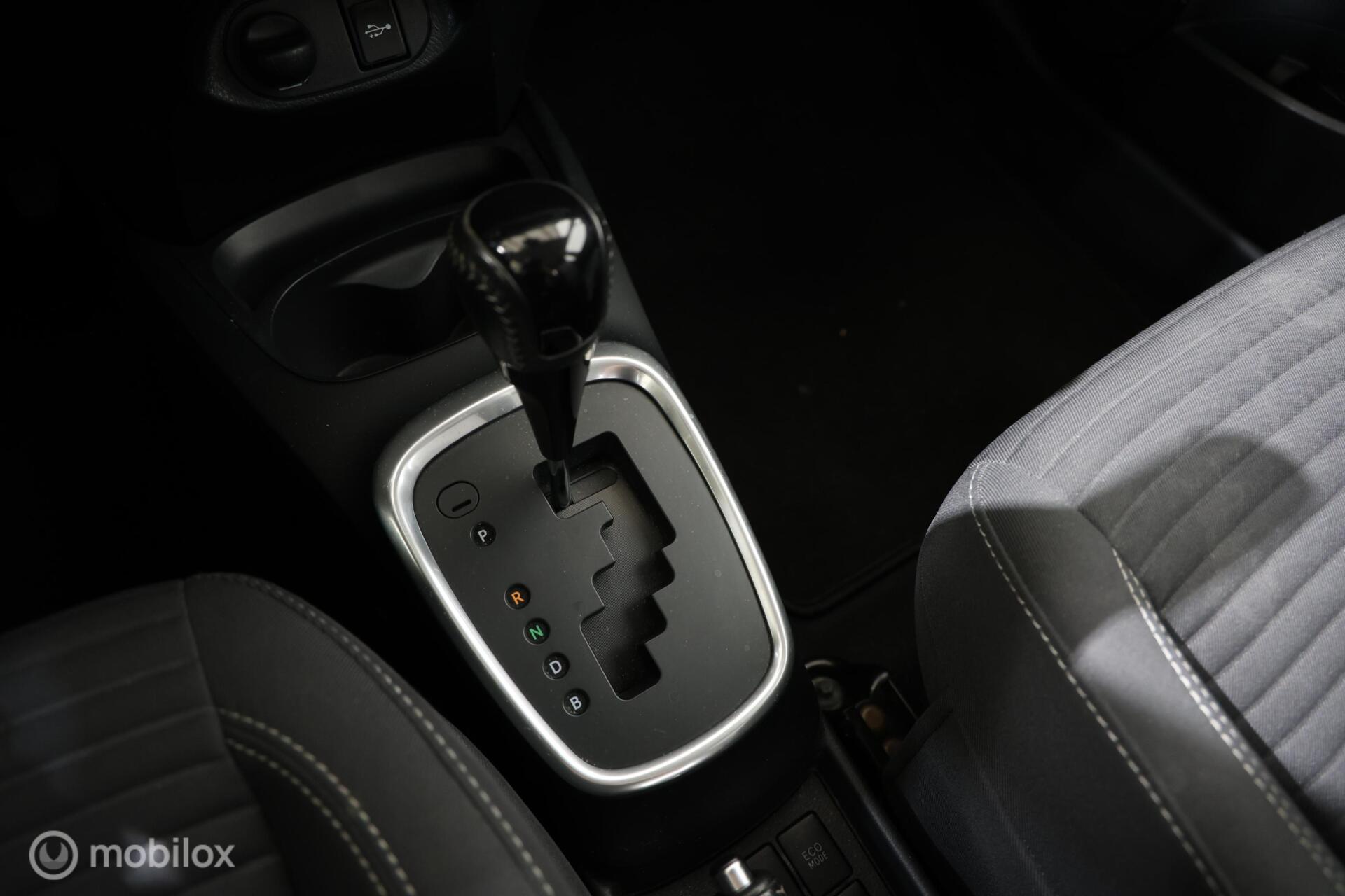 Foto van Toyota Toyota Yaris Hybrid