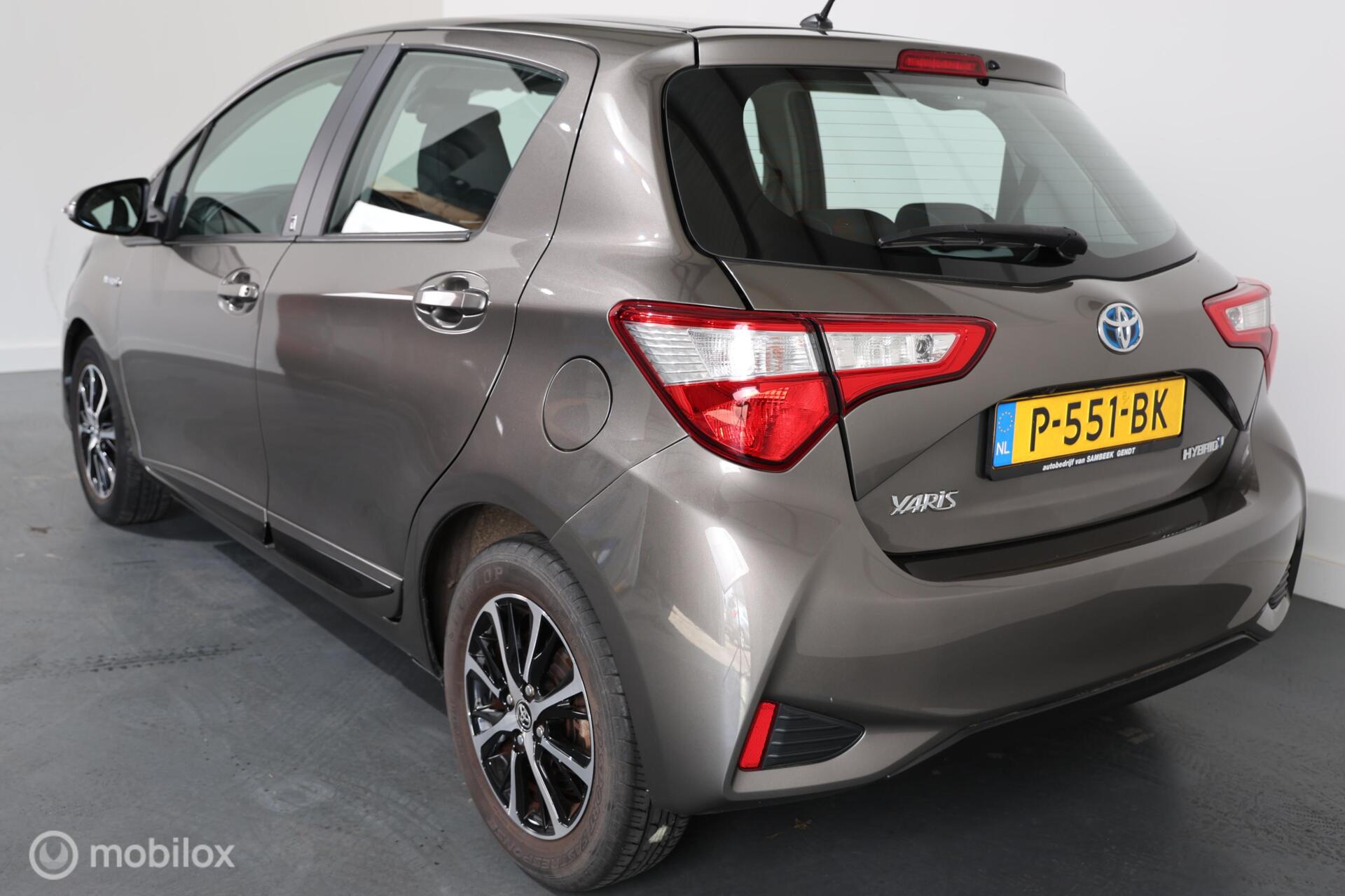 Foto van Toyota Toyota Yaris Hybrid