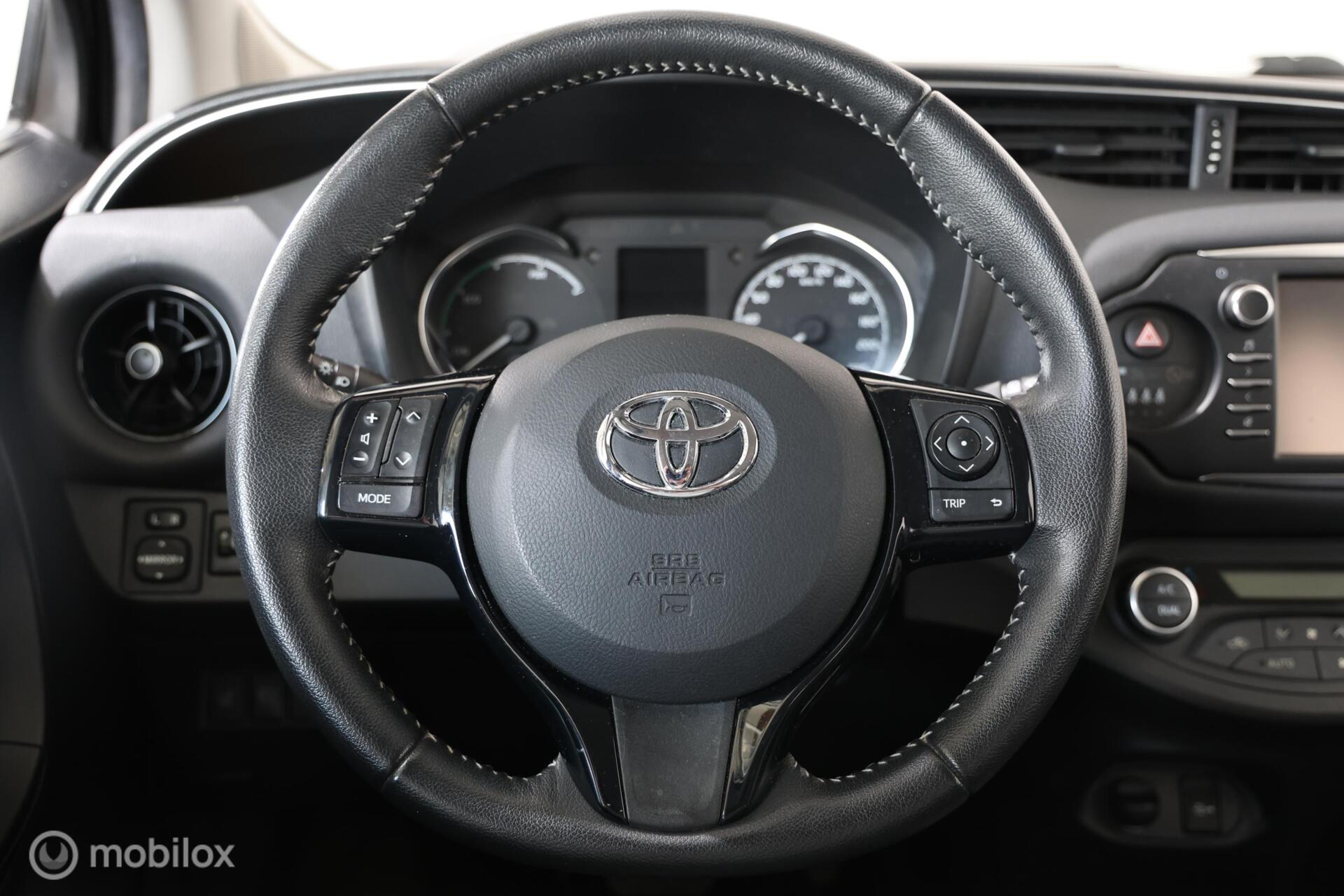 Foto van Toyota Toyota Yaris Hybrid