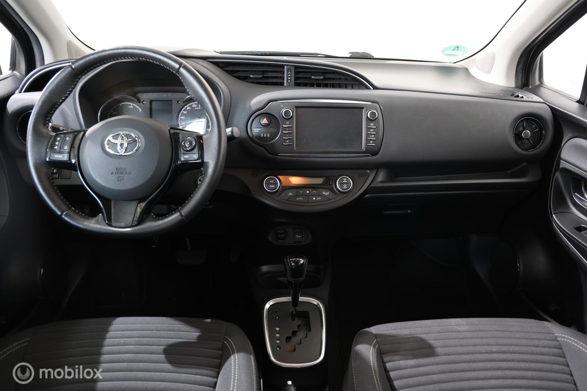 Foto van Toyota Toyota Yaris Hybrid