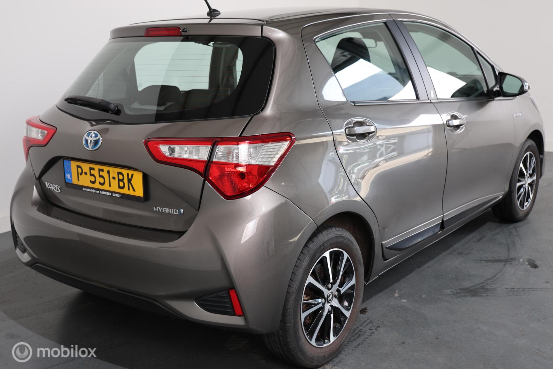 Foto van Toyota Toyota Yaris Hybrid