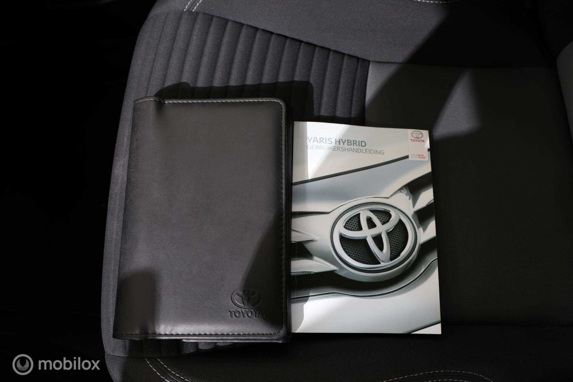 Foto van Toyota Toyota Yaris Hybrid