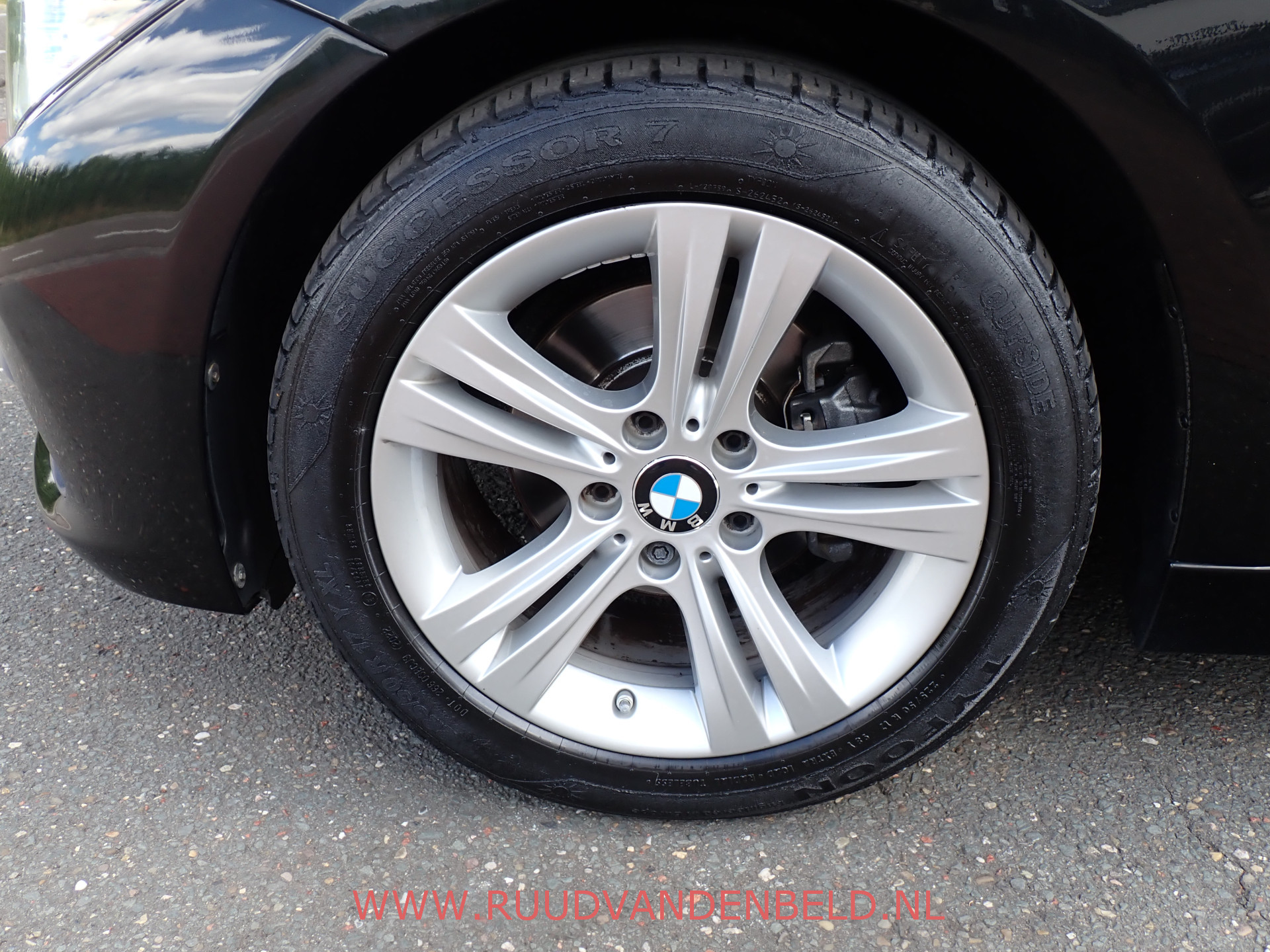 Foto van BMW 320i