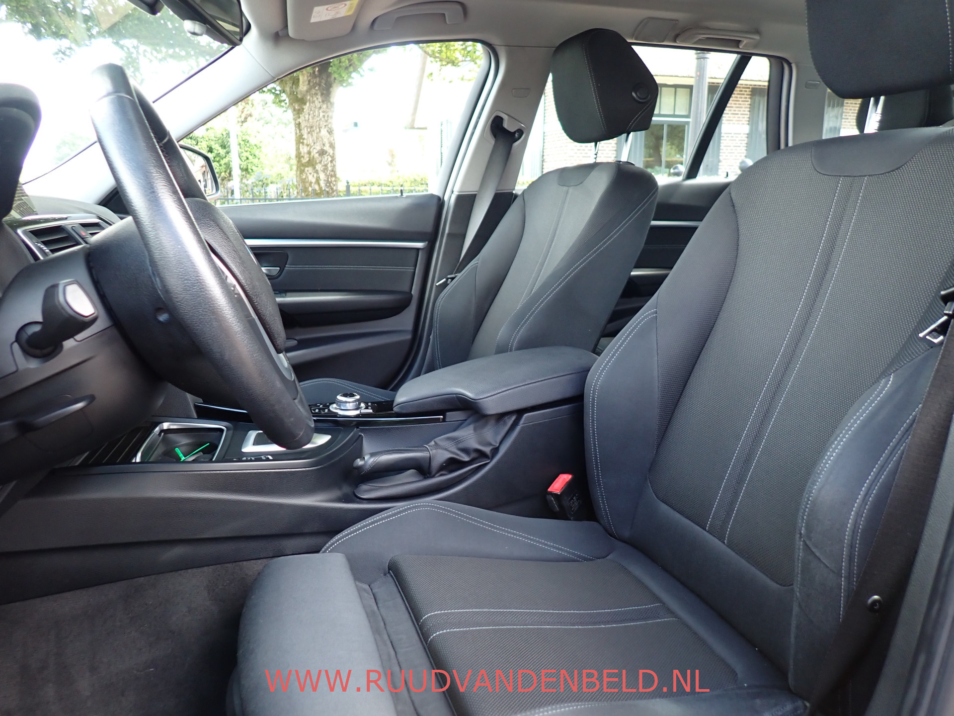 Foto van BMW 320i