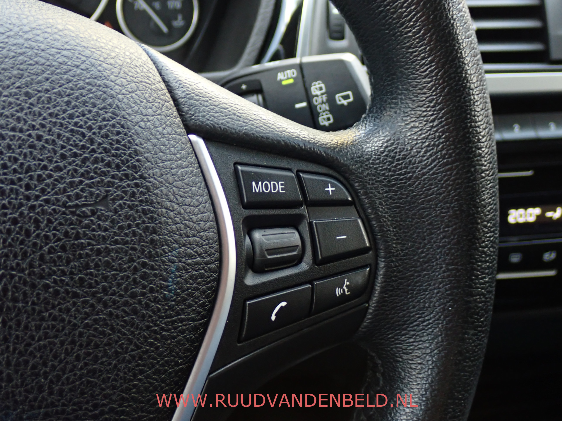 Foto van BMW 320i