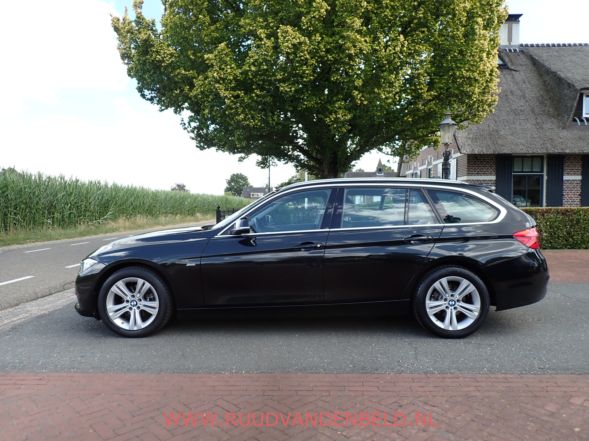 Foto van BMW 320i