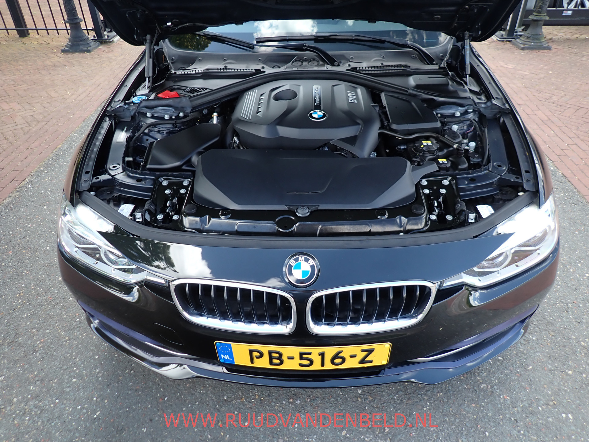 Foto van BMW 320i