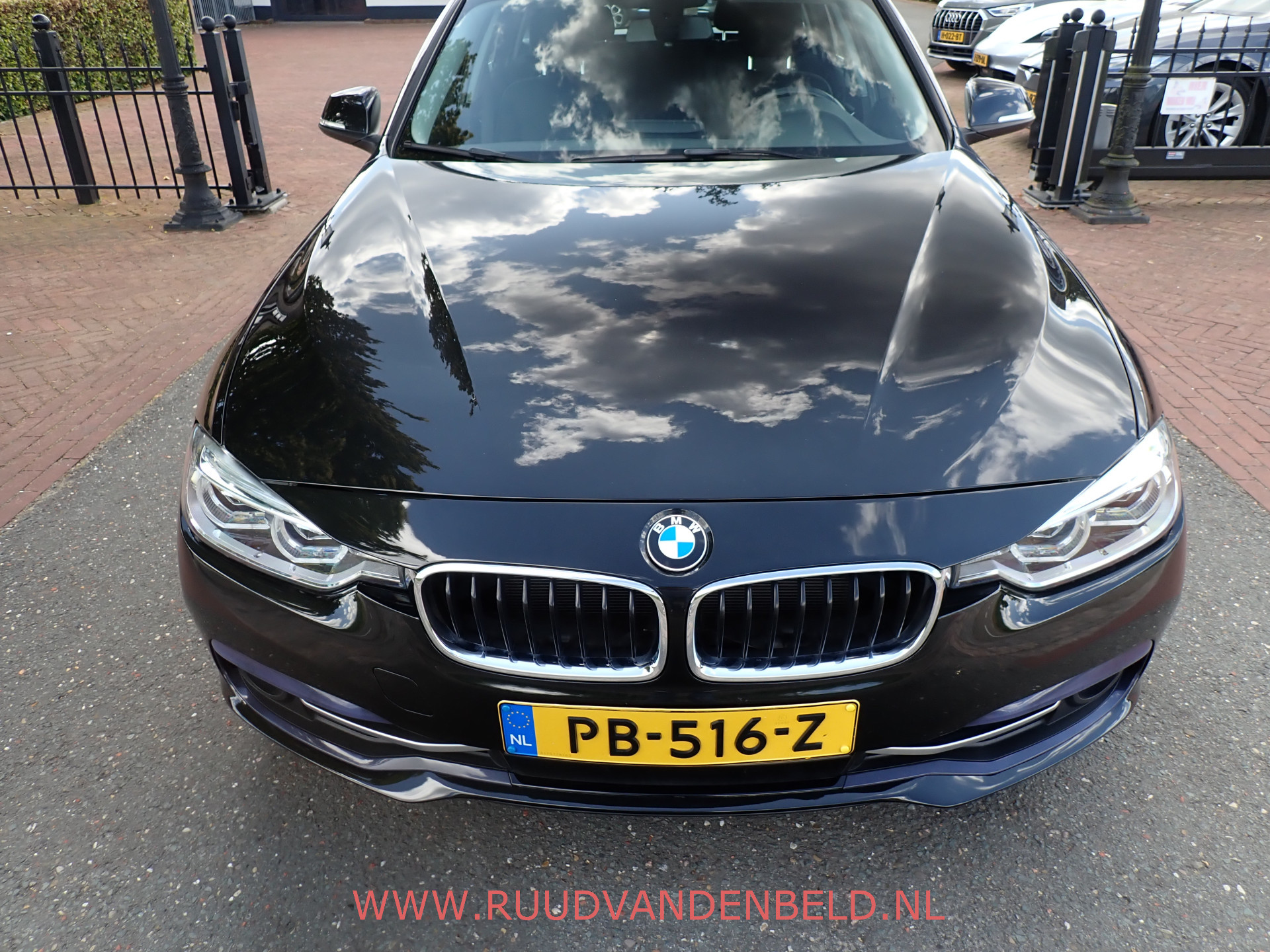 Foto van BMW 320i