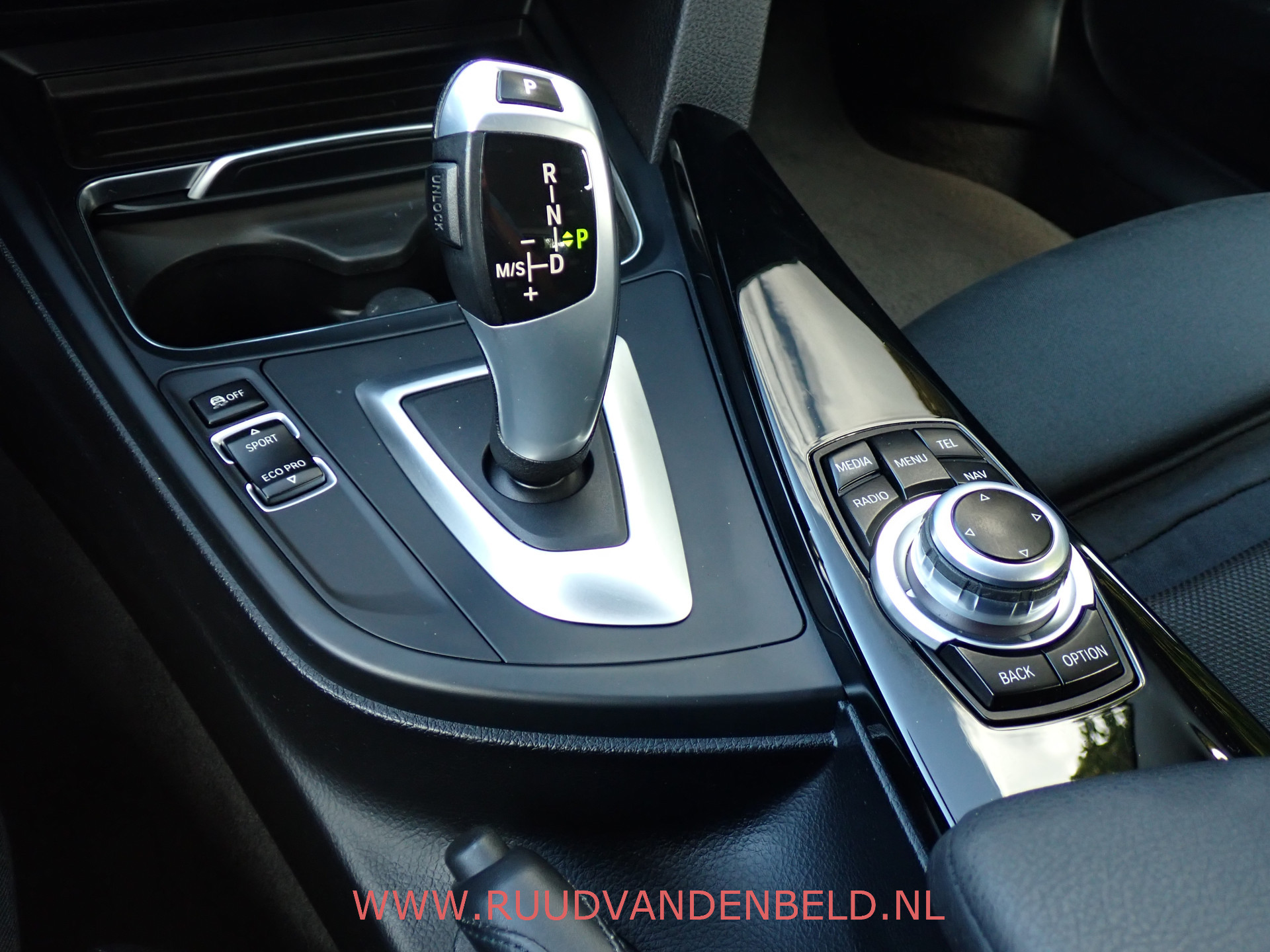 Foto van BMW 320i
