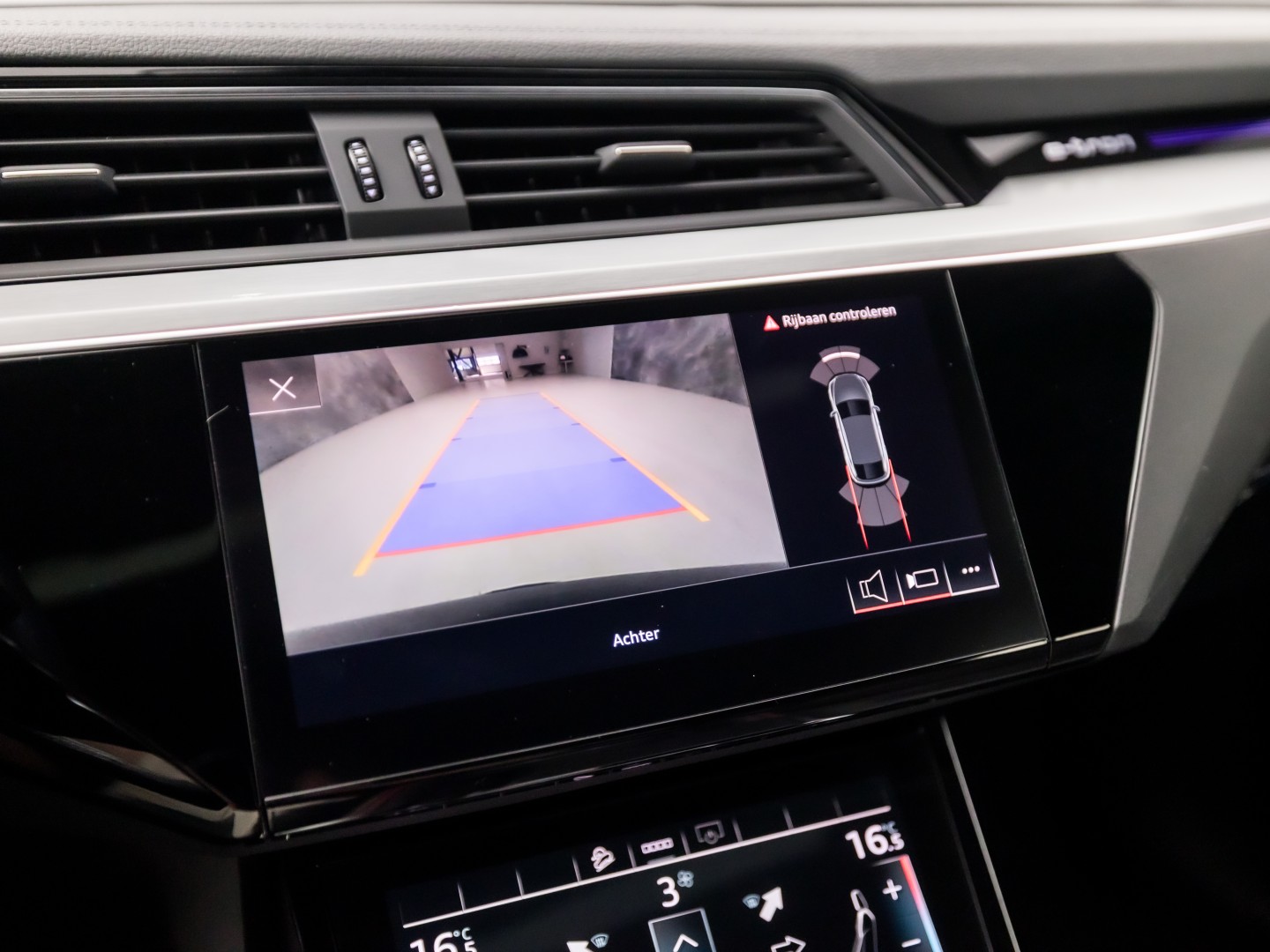 Foto van Audi E-tron Sportback 50