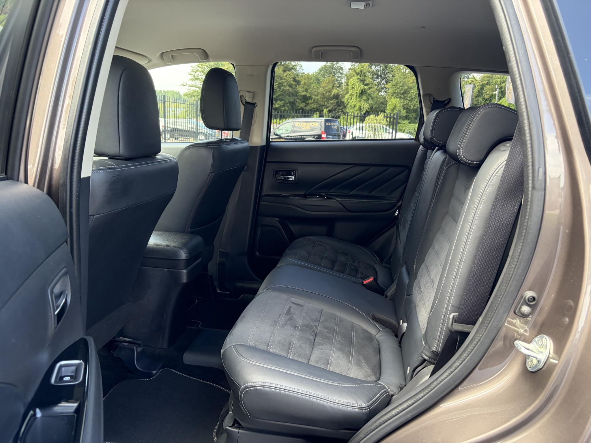 Foto van Mitsubishi Mitsubishi Outlander