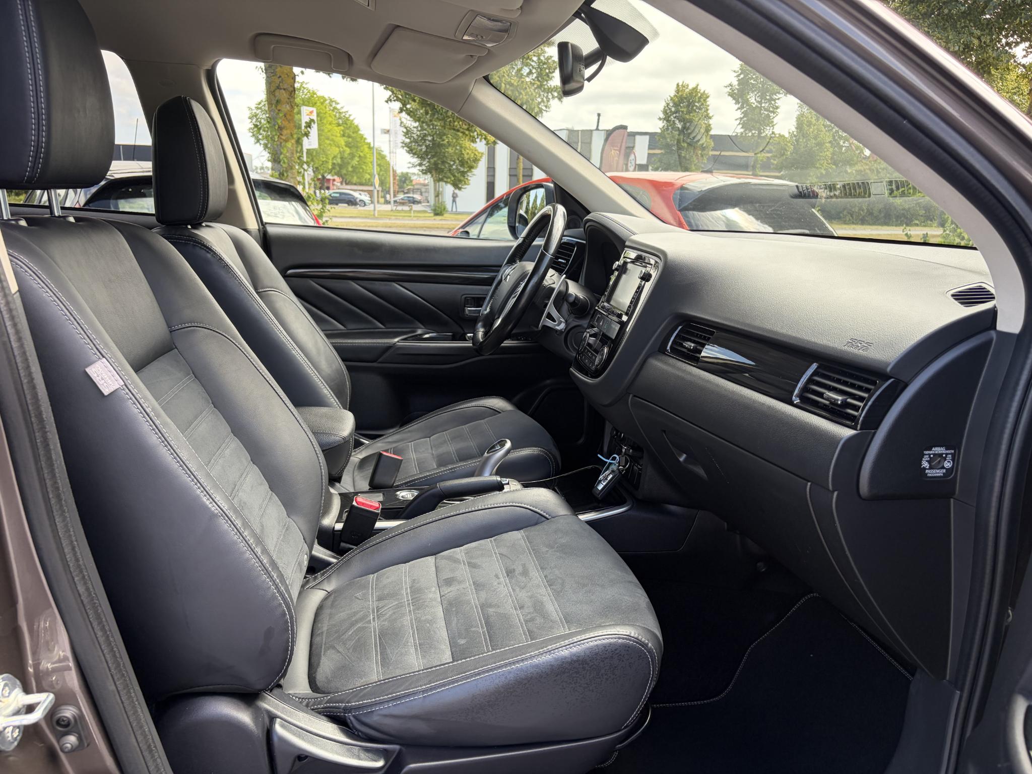 Foto van Mitsubishi Mitsubishi Outlander