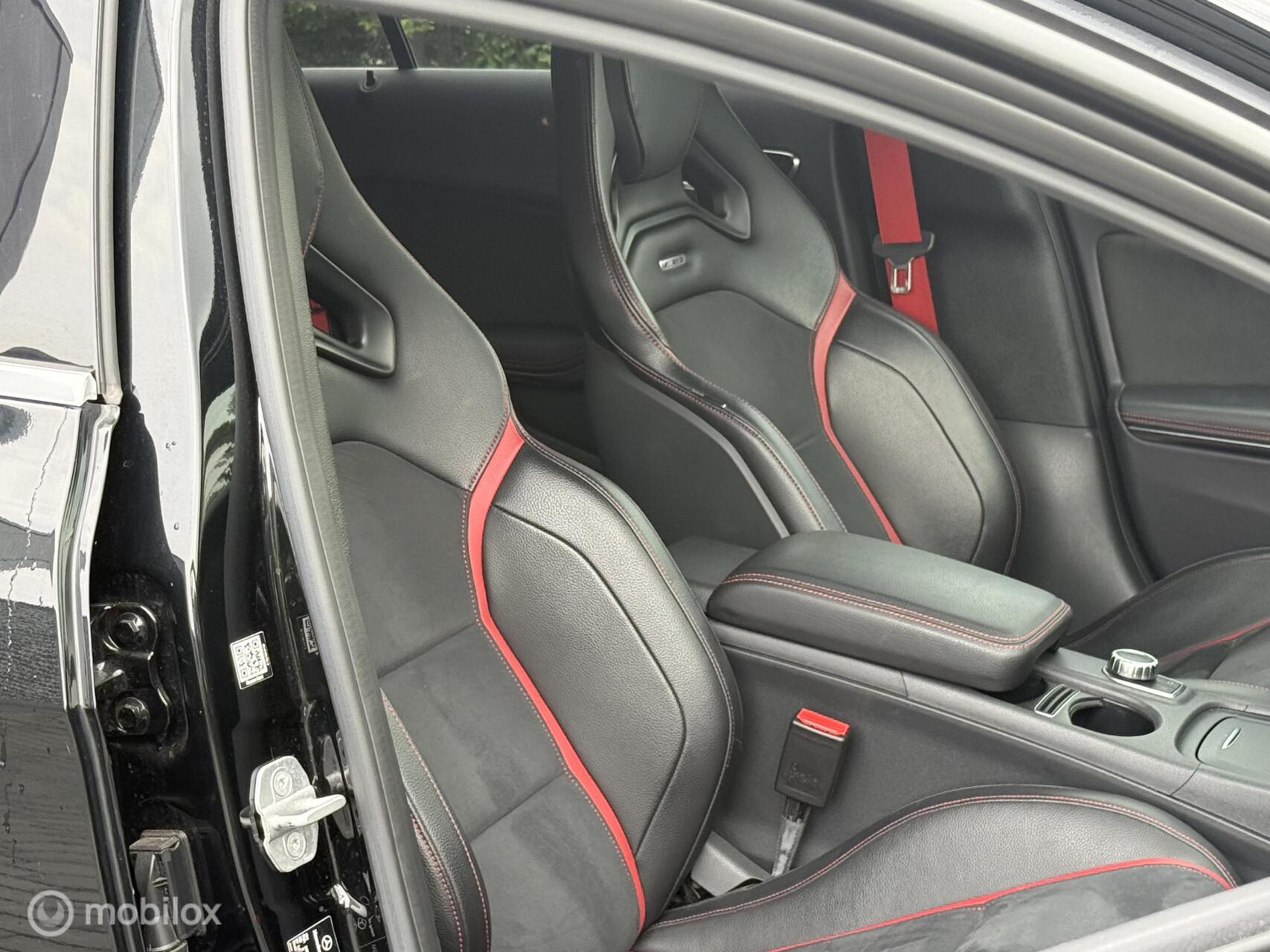 Foto van Mercedes-Benz A 250
