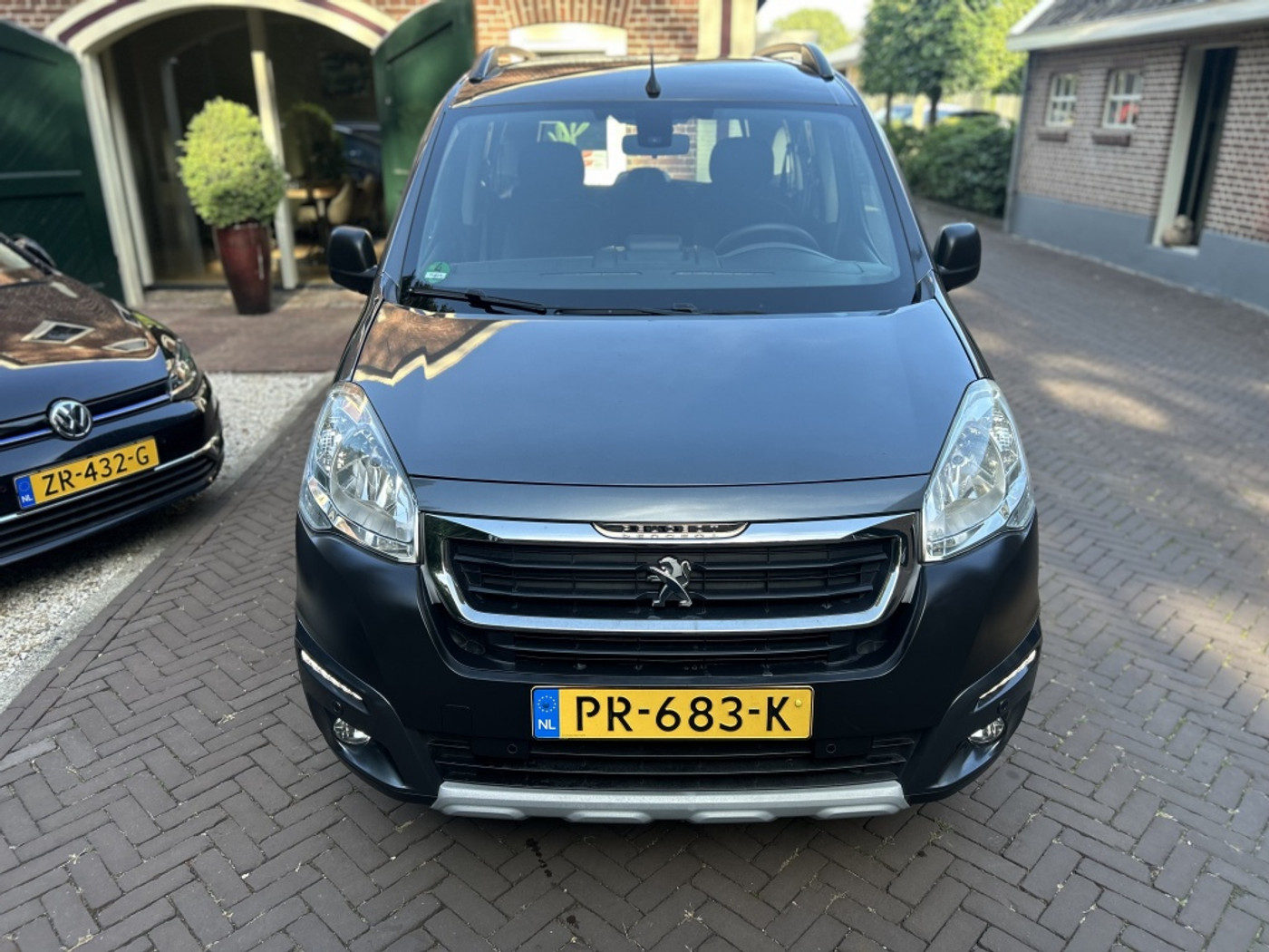 Foto van Peugeot Partner Tepee