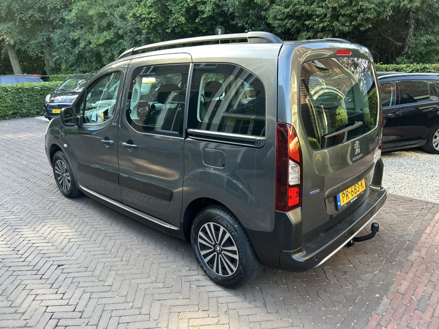 Foto van Peugeot Partner Tepee