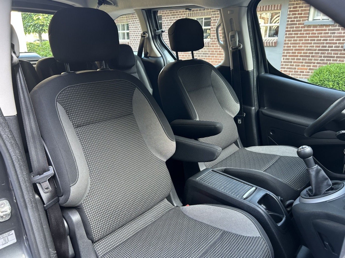 Foto van Peugeot Partner Tepee