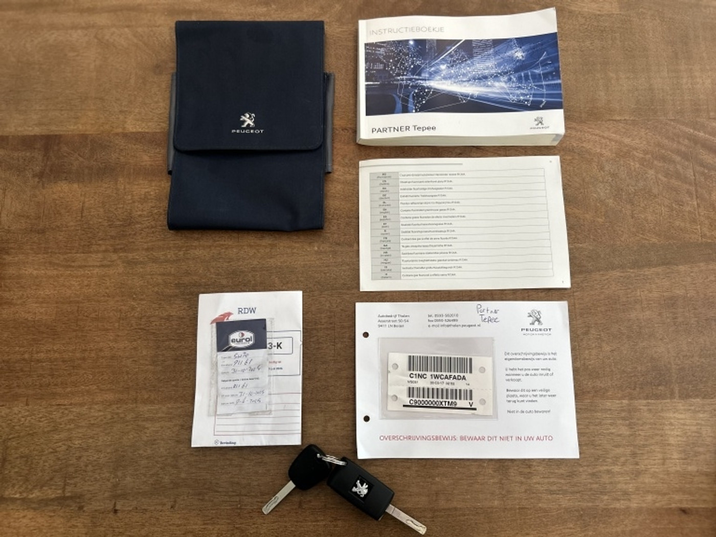 Foto van Peugeot Partner Tepee