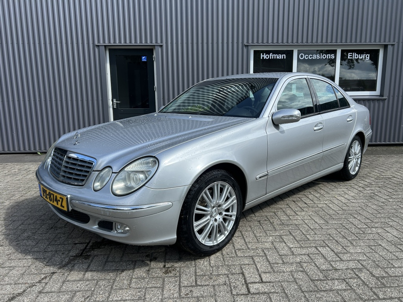 Mercedes-Benz E 320 320 Elegance AUT Camera Vol Leer Cruise APK! 2002 - voorkant