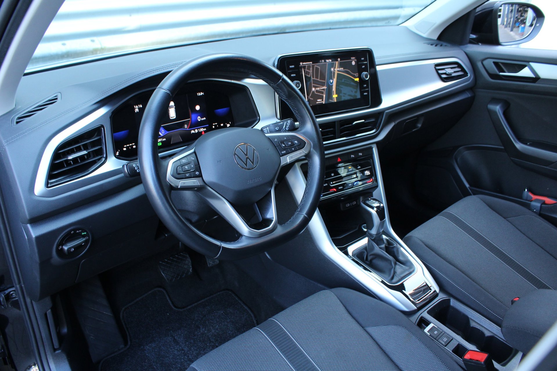 Foto van Volkswagen T-roc