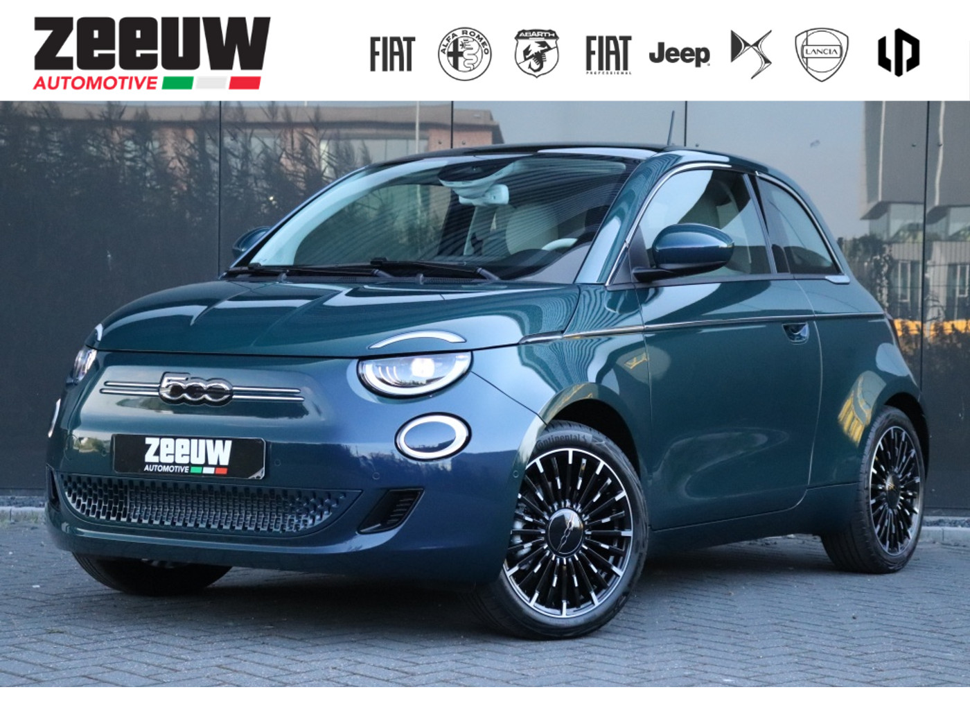 Fiat 500 La Prima 42 kWh | Schuifdak | Technology | Winter | 17" 2022 - voorkant