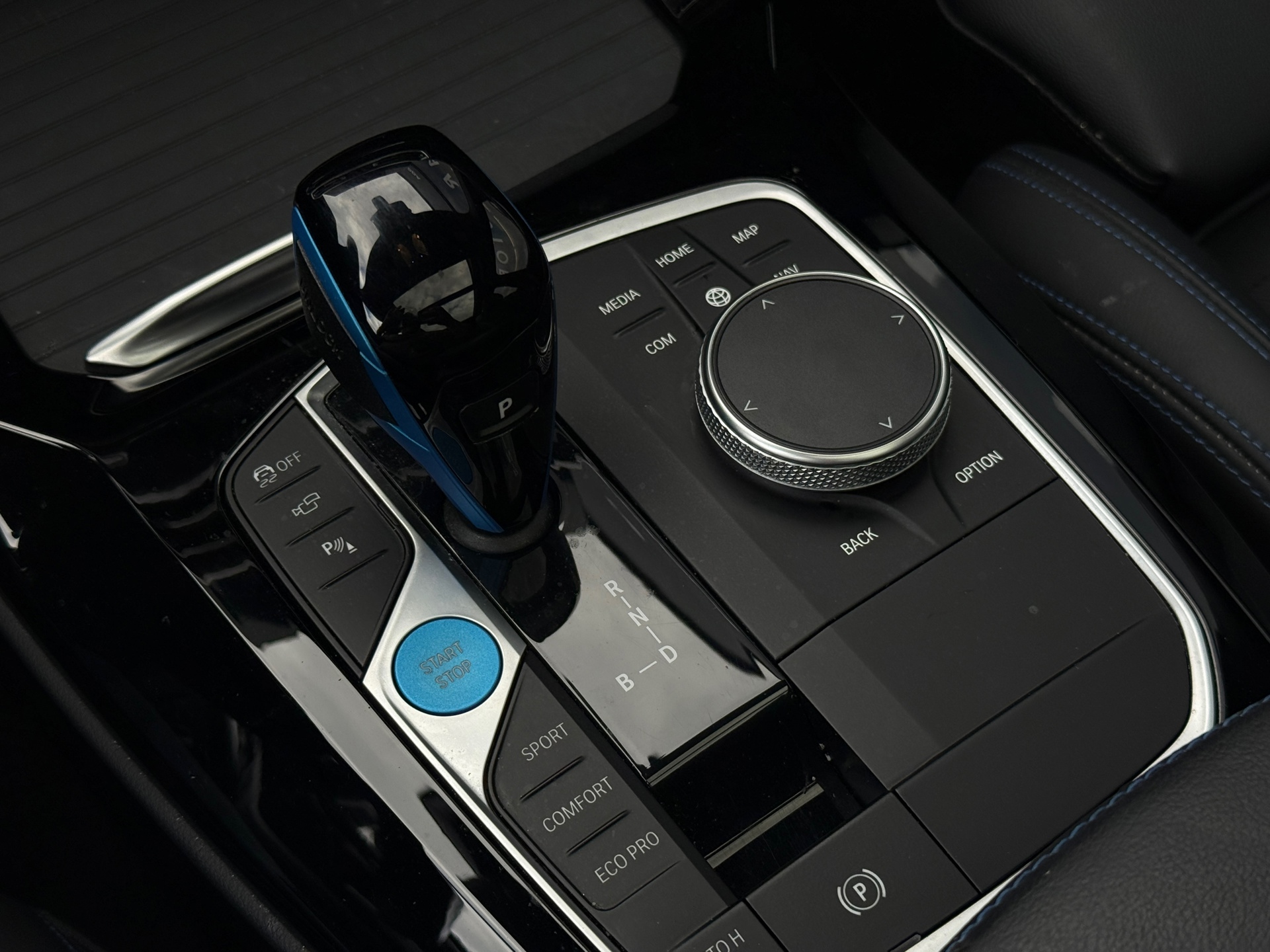 Foto van BMW Ix3