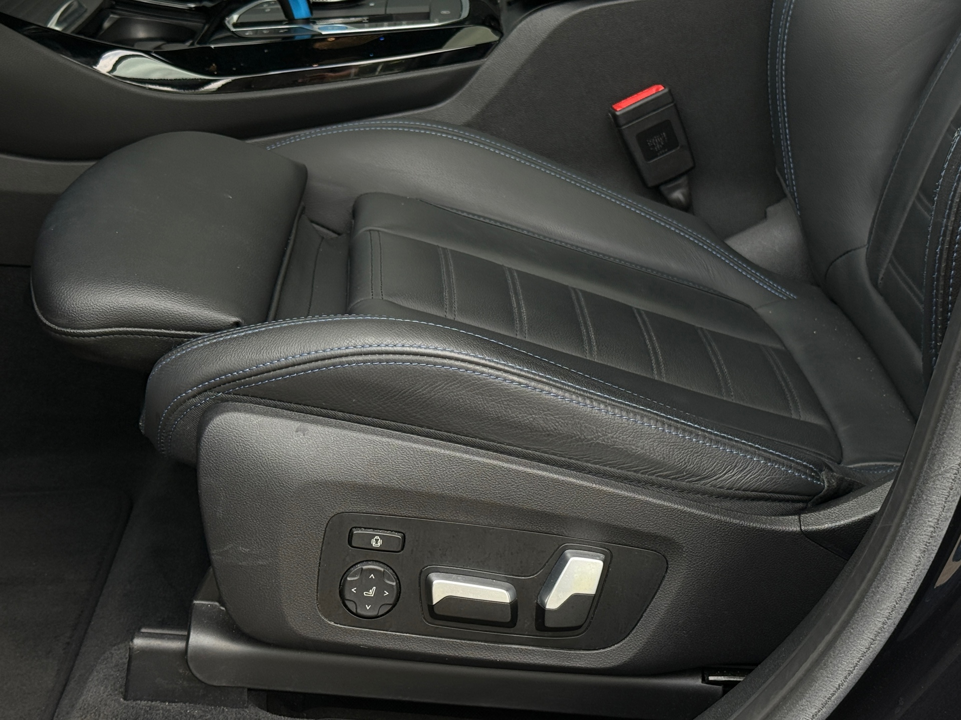 Foto van BMW Ix3