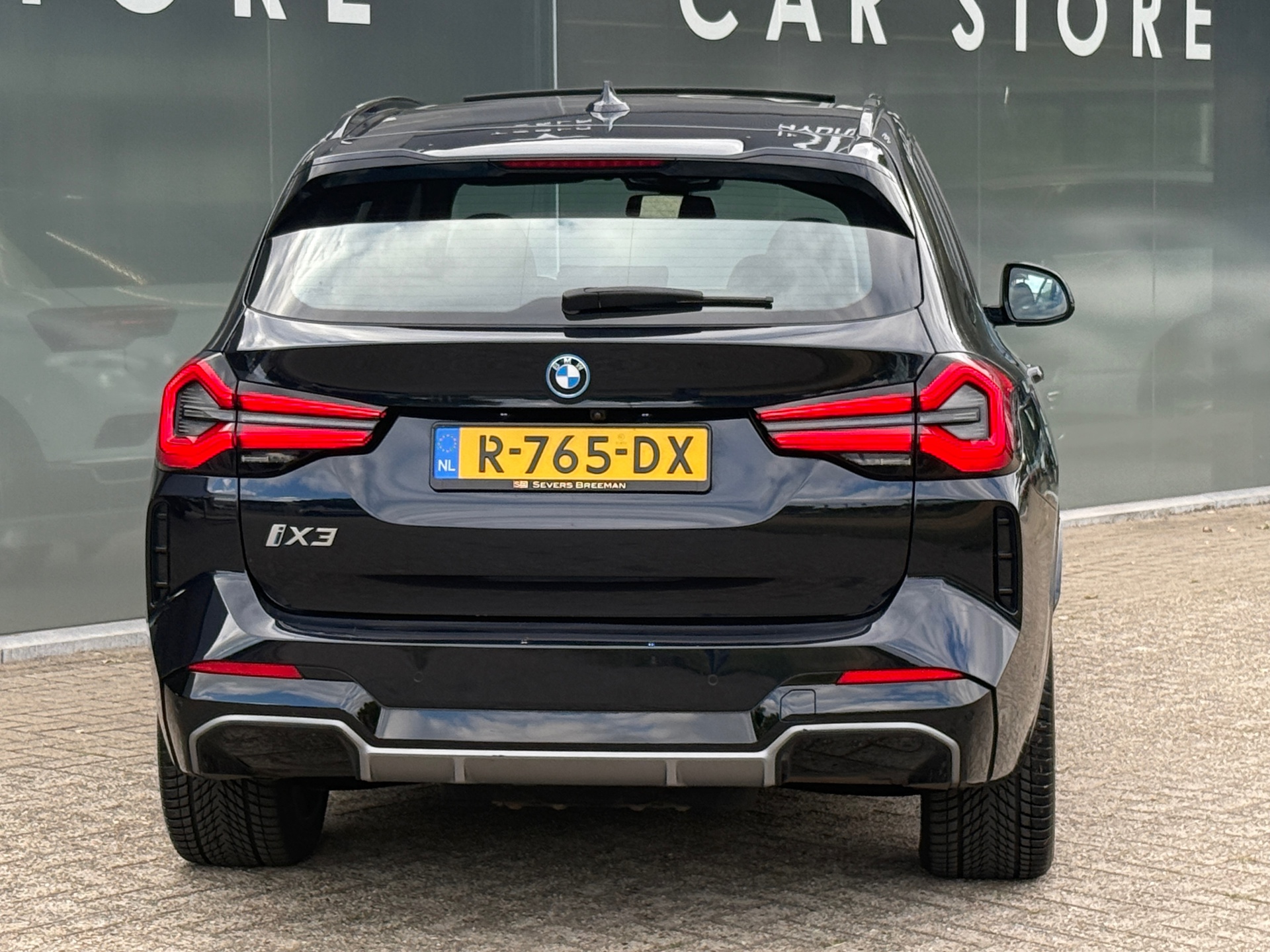 Foto van BMW Ix3