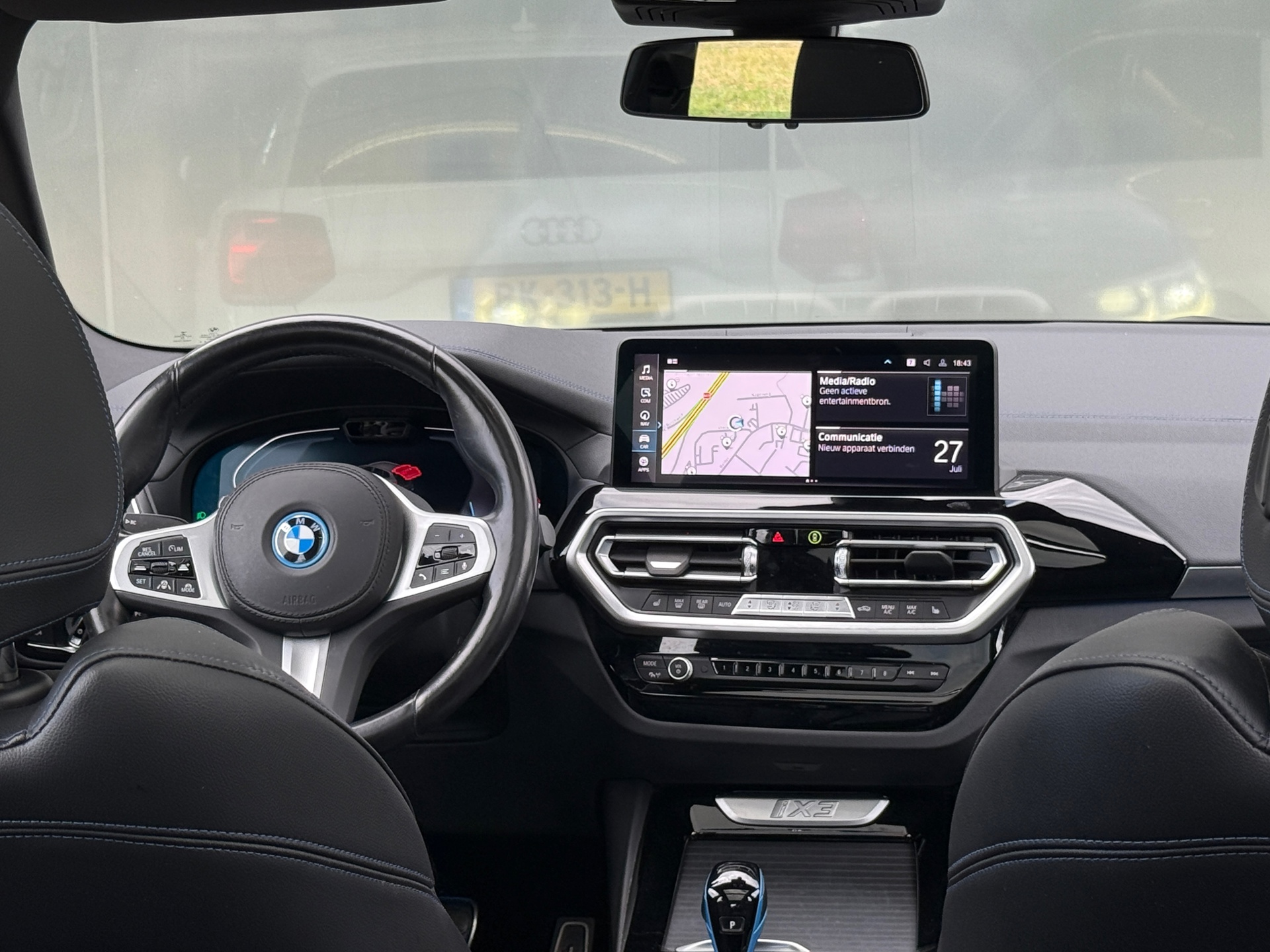 Foto van BMW Ix3