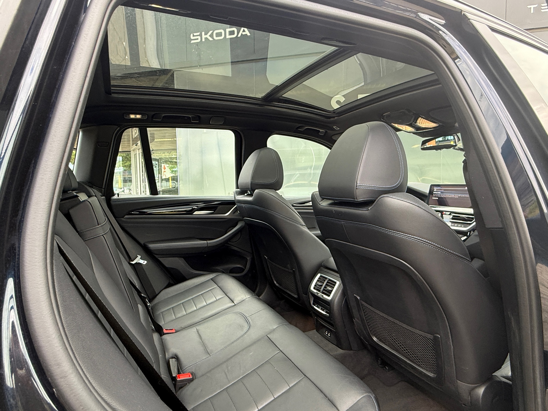 Foto van BMW Ix3