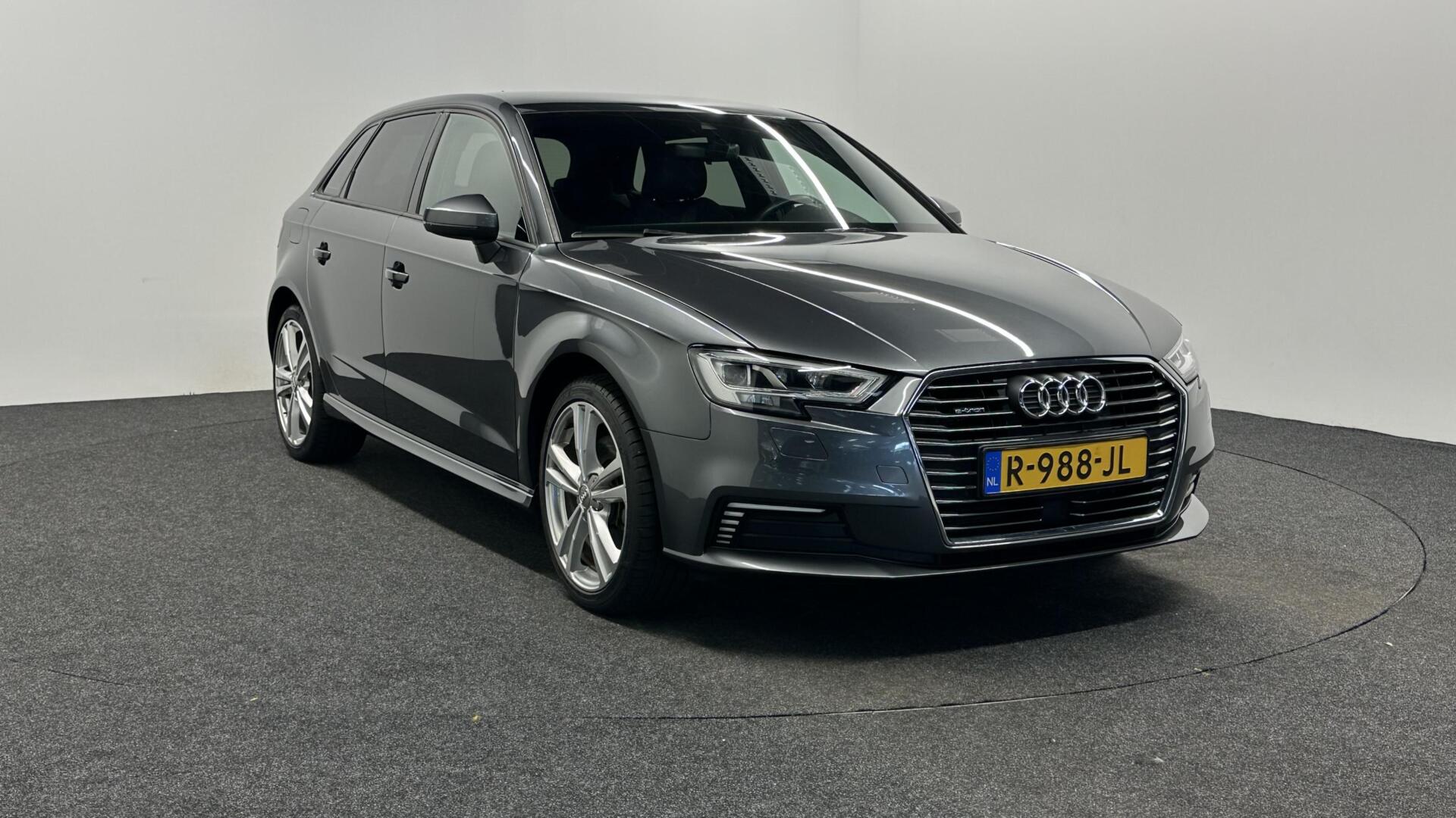 Foto van Audi A3 40 E-tron